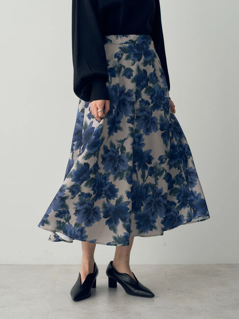 YECCA VECCA「ヴィンテージフラワー柄フレアスカート」|フレア|ブルー
