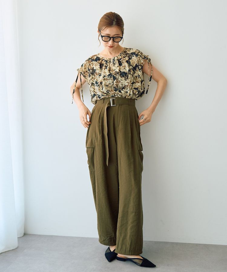 YECCA VECCA「【DOLL UP OOPS】フラワープリントギャザーブラウス」|シャツ・ブラウス|