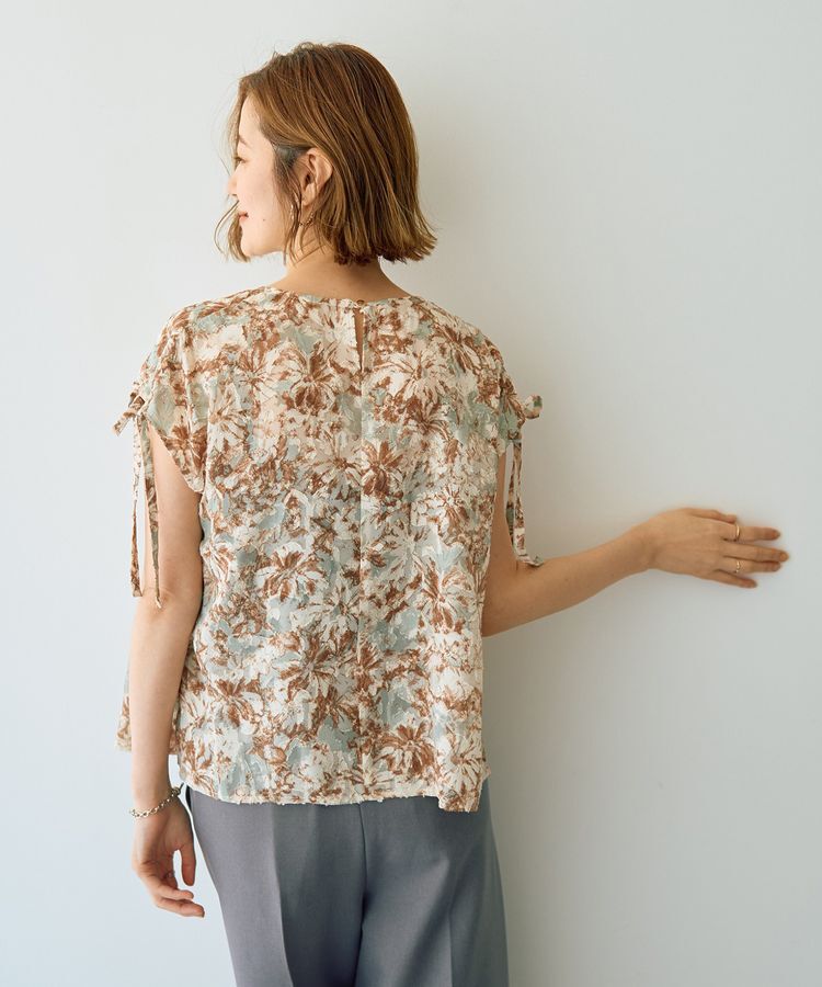 YECCA VECCA「【DOLL UP OOPS】フラワープリントギャザーブラウス」|シャツ・ブラウス|