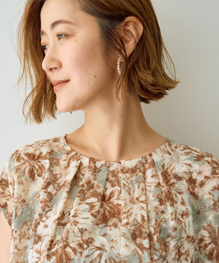 YECCA VECCA「【DOLL UP OOPS】フラワープリントギャザーブラウス」|シャツ・ブラウス|