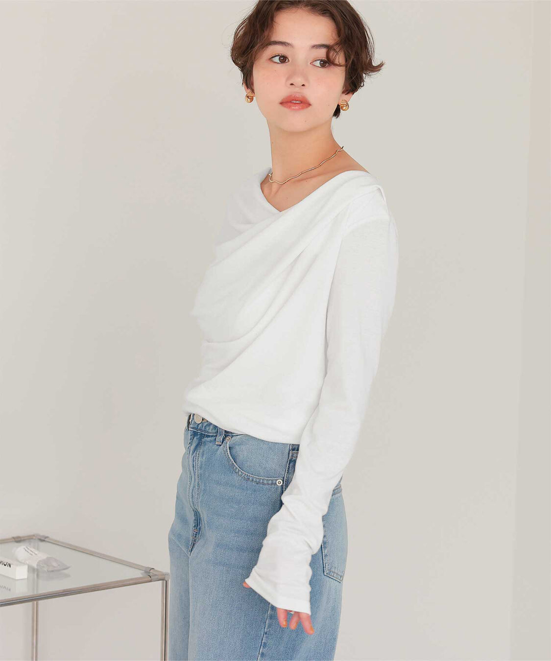 titivate「オフショルダーロングスリーブTシャツ」|Tシャツ・カットソー|