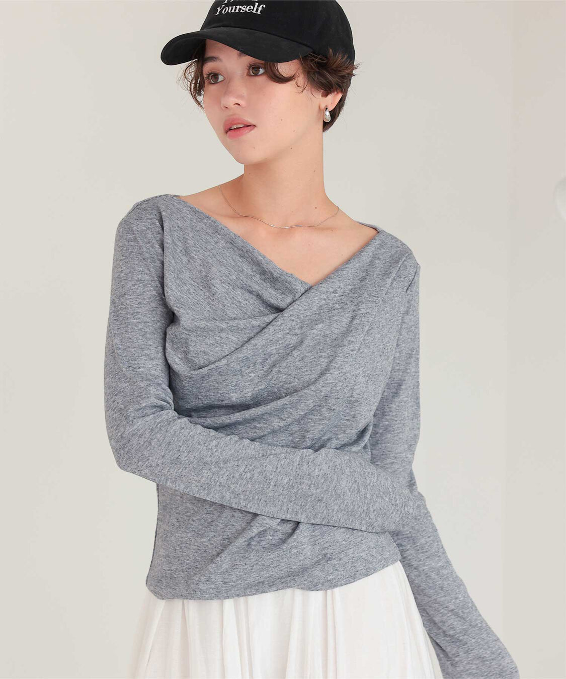 titivate「オフショルダーロングスリーブTシャツ」|Tシャツ・カットソー|杢グレー