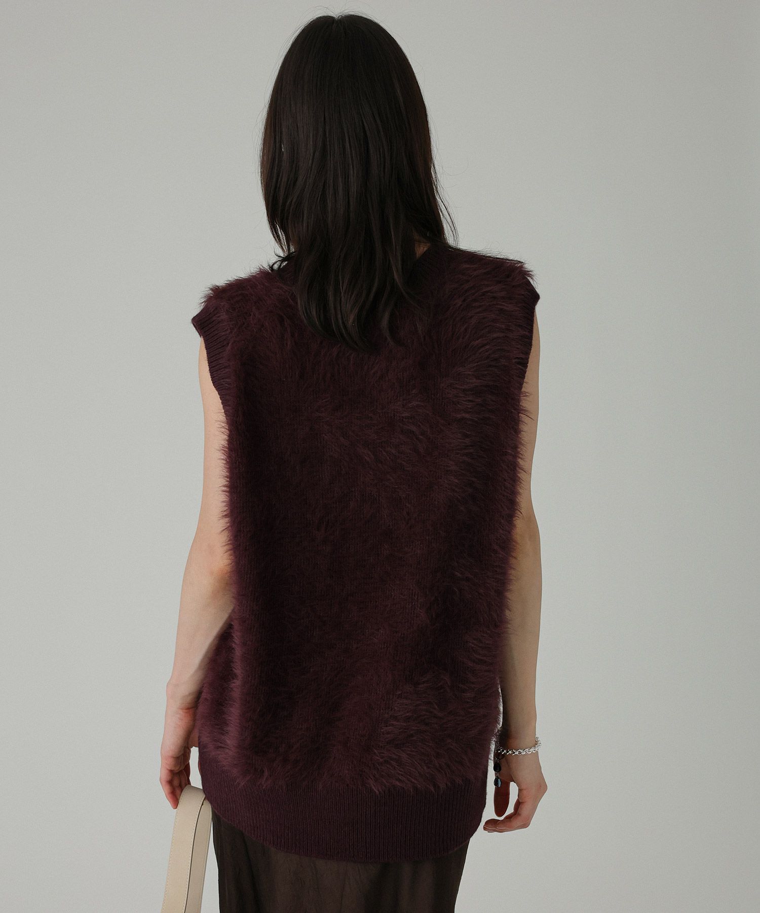 BABYLONE「ロングシャギーベスト」|ニット・セーター|