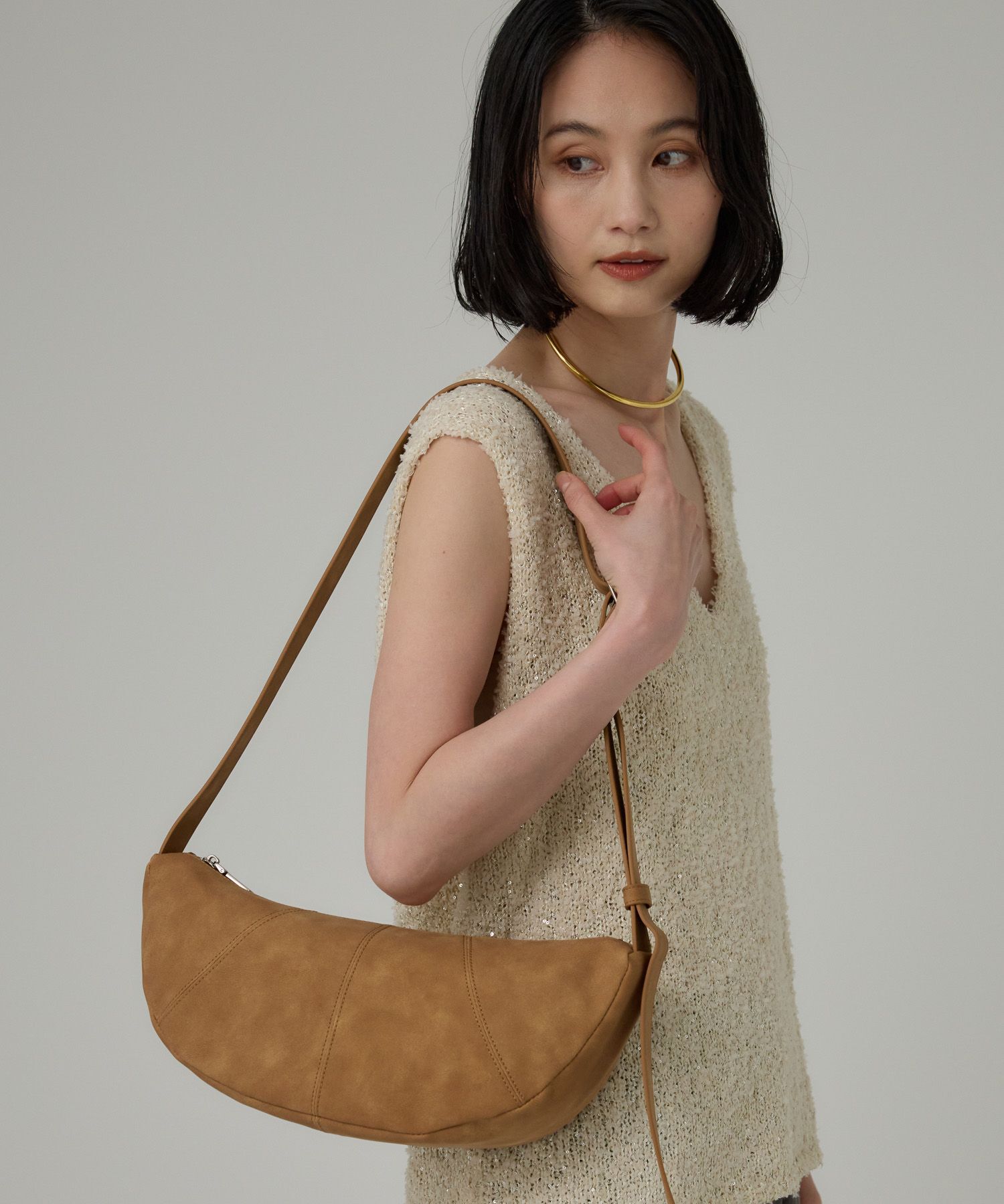  「【BRIE LEON】Crescent Bag」|ハンドバッグ|キャメル