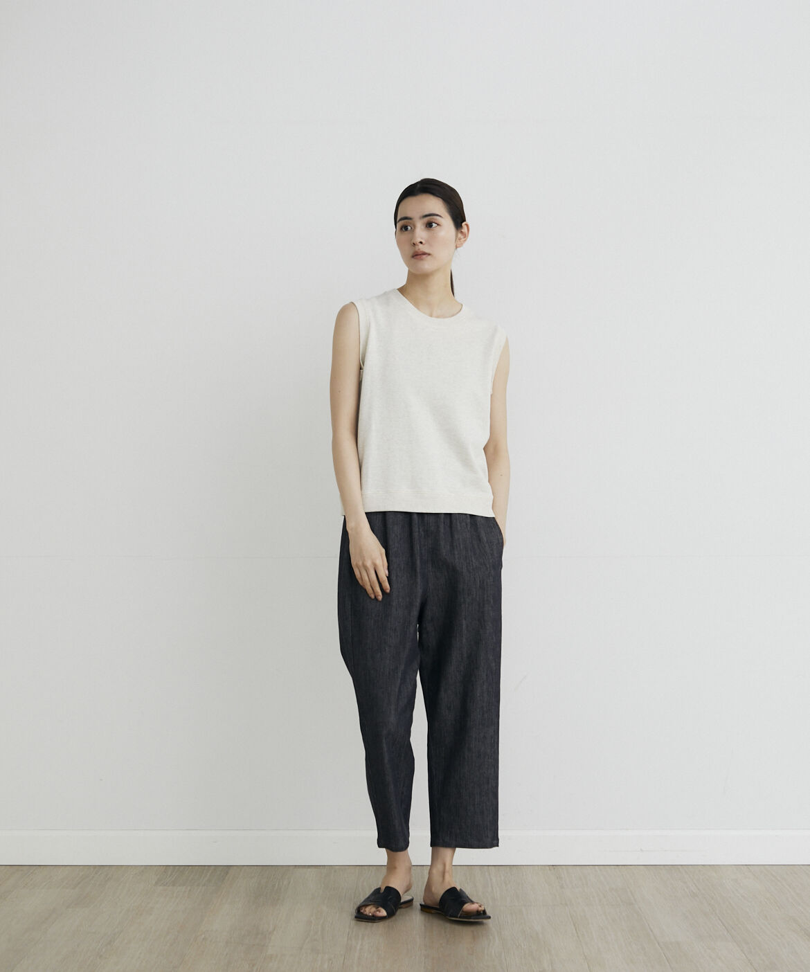 DAY by DAY it&rsquo;s international「ノースリーブ華奢見えスウェット」|Tシャツ・カットソー|