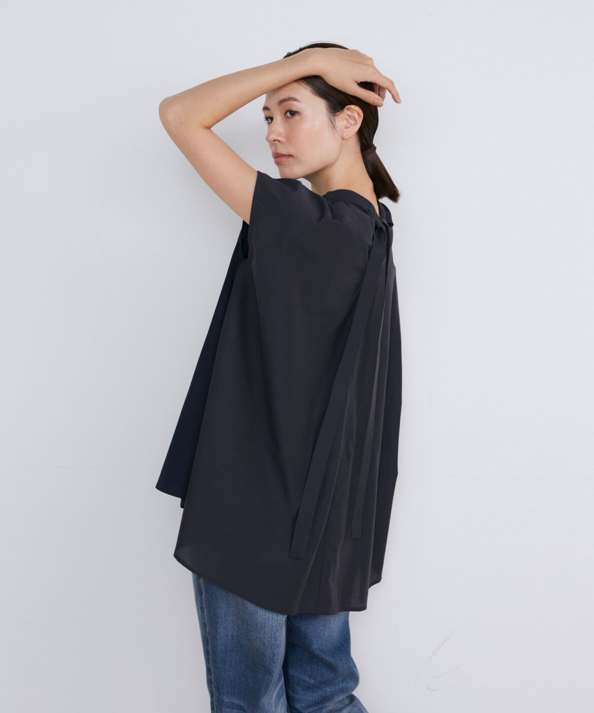 INED「バックリボンフレンチスリーブブラウス」|Tシャツ・カットソー|