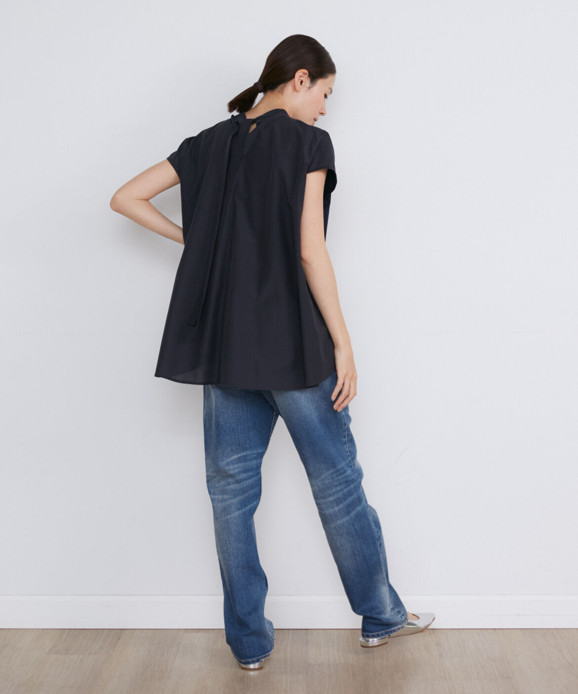 INED「バックリボンフレンチスリーブブラウス」|Tシャツ・カットソー|