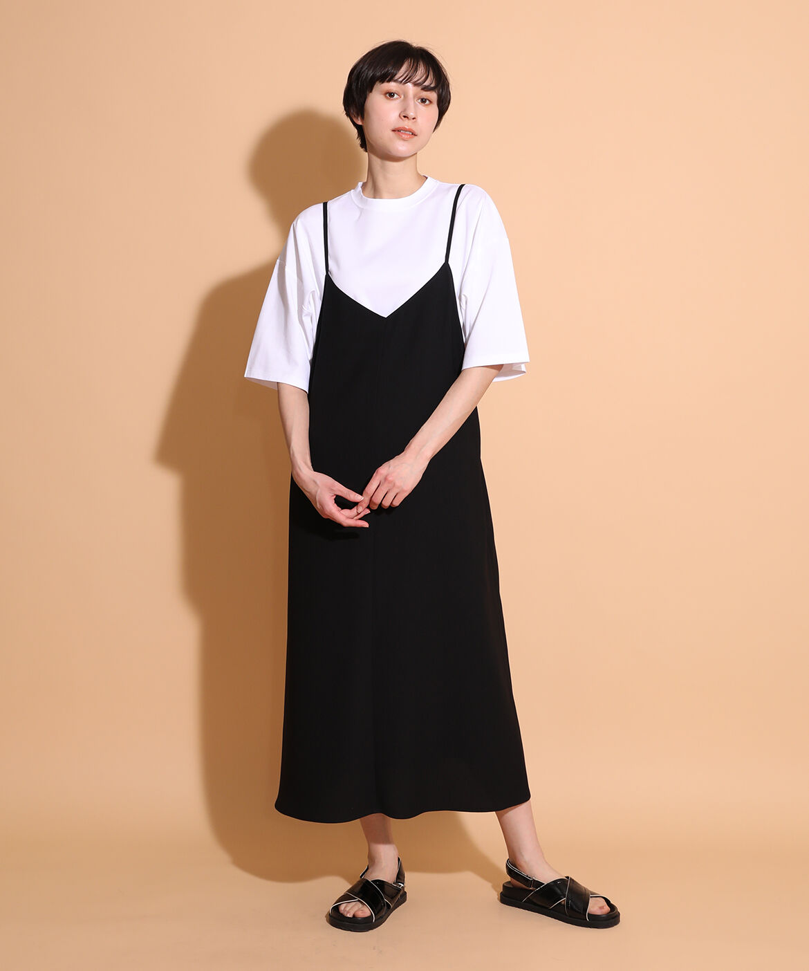 I.T.'S international「バックサテンキャミワンピース」|ワンピース|ブラック