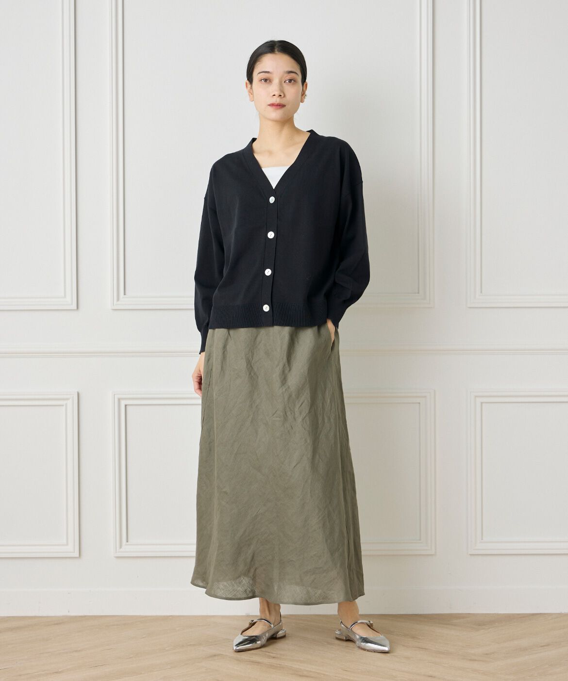 INED「Vネックカーディガン」|カーディガン|