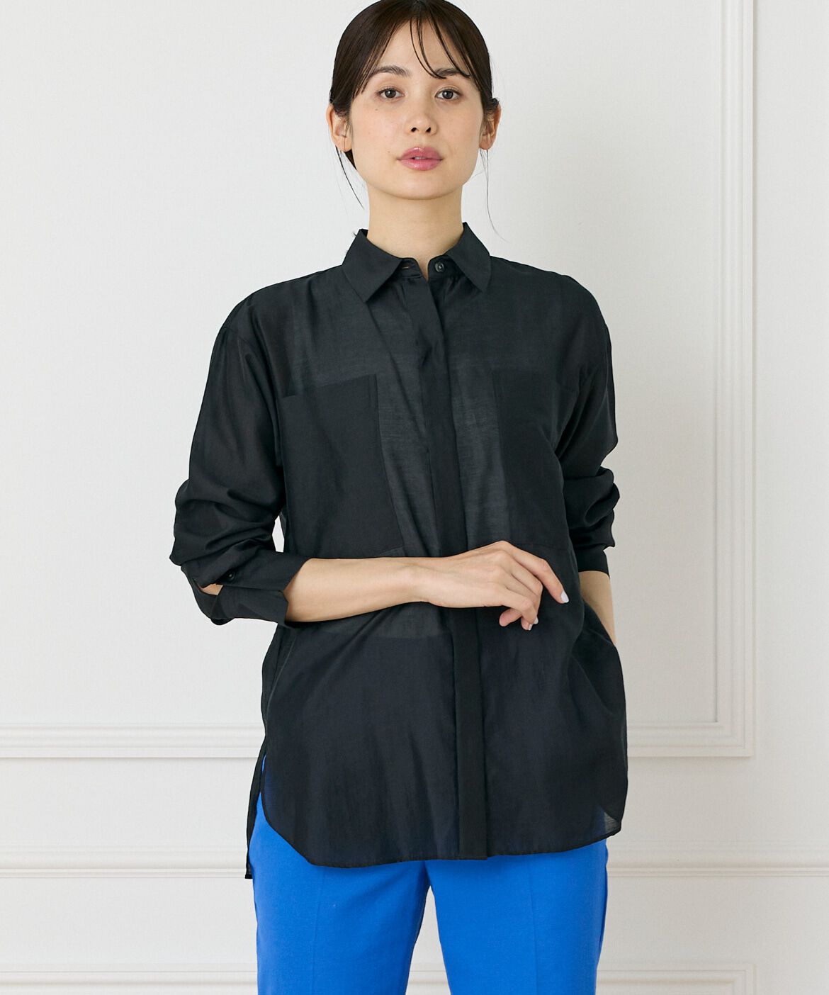 INED「《大きいサイズ》《WEB限定カラー》オーガンジーシアーシャツ」|シャツ・ブラウス|ブラック