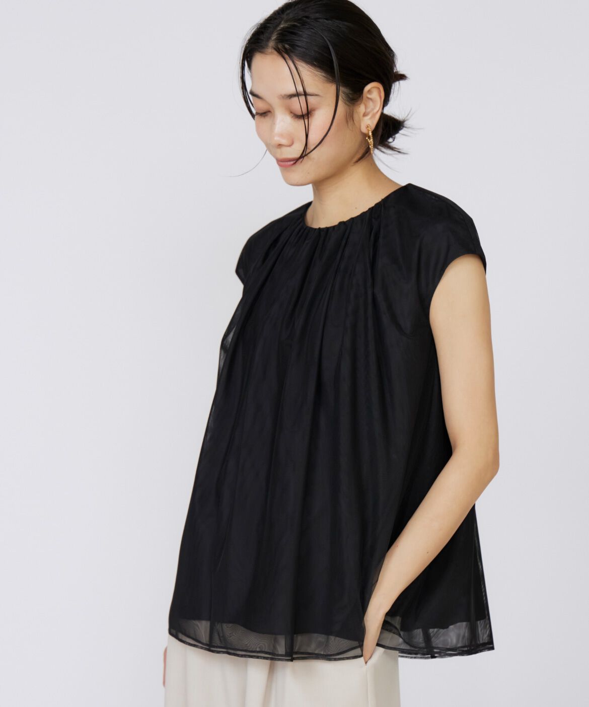 INED「《大きいサイズ》チュールブラウス」|シャツ・ブラウス|ブラック