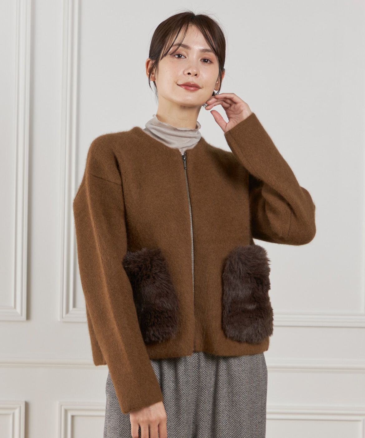 Le Souk「《45th限定企画》フェイクファーポケット ラクーン ニットブルゾン」|カーディガン|ブラウン