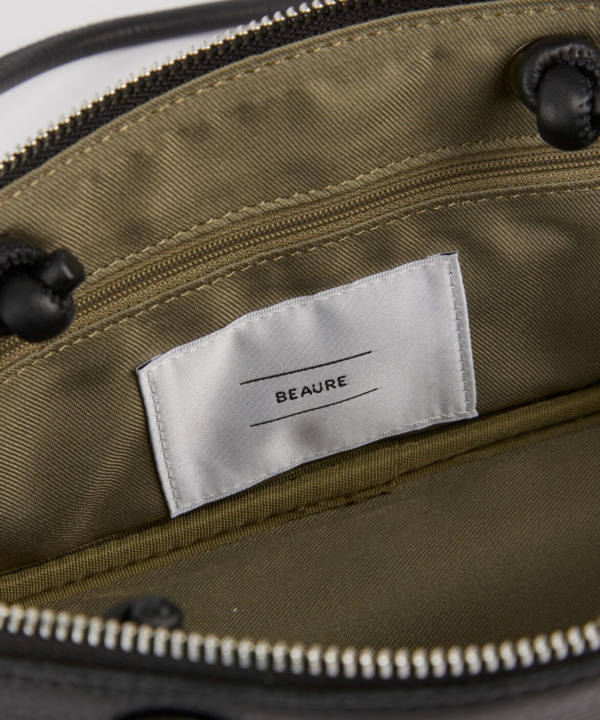 Le Souk「ショルダーバッグ《 BEAURE/ヴュレ(ビュレ) 》」|ハンドバッグ|