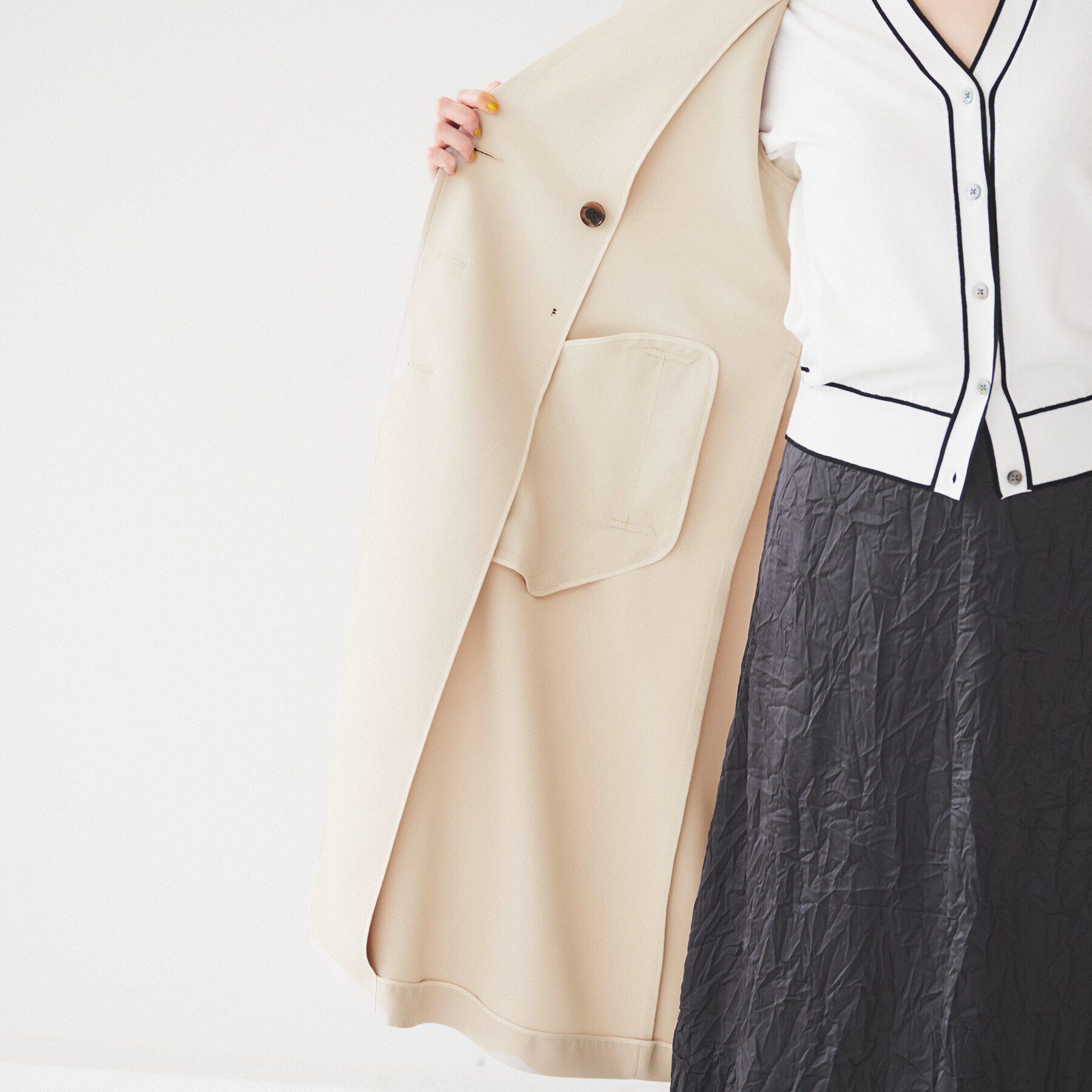 UNTITLED「【通勤/春コート】バックサテン トレンチコート」|トレンチコート|