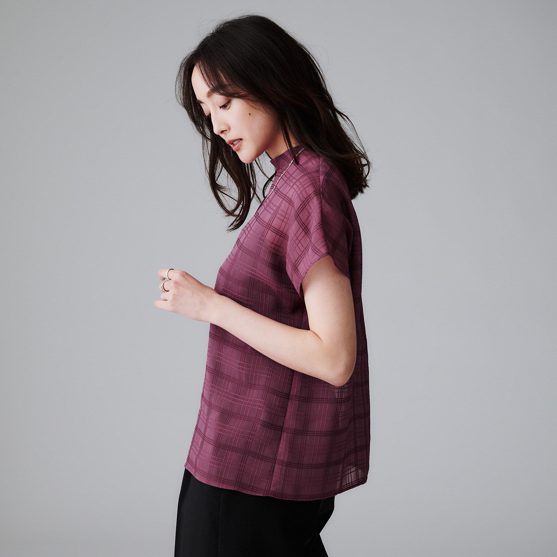 UNTITLED「【シアー】チェックスタンドネックブラウス」|シャツ・ブラウス|