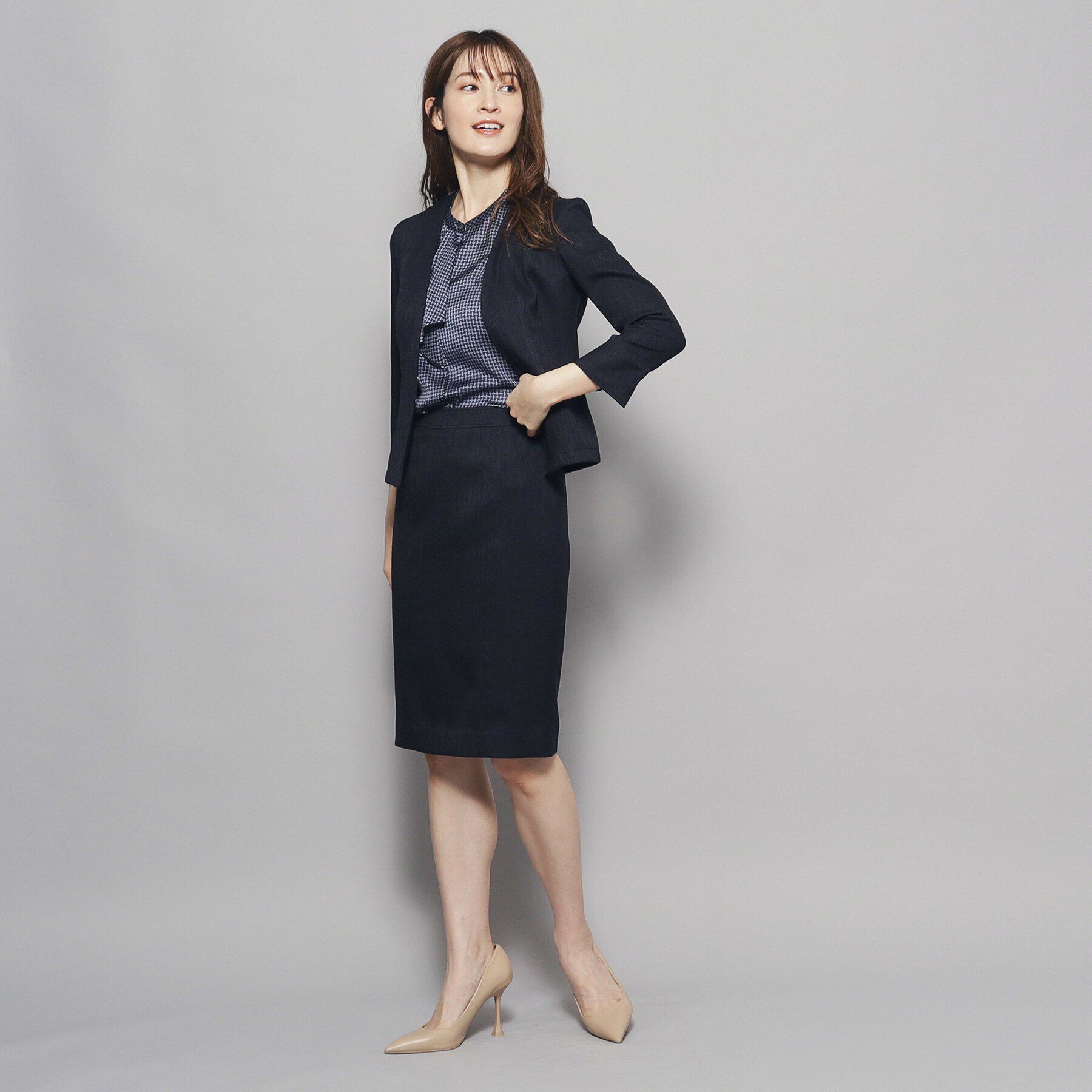 COUP DE CHANCE「【洗える／一枚着／ジャケットイン／通勤／幾何柄】女性らしいフリルデザインブラウス」|シャツ・ブラウス|