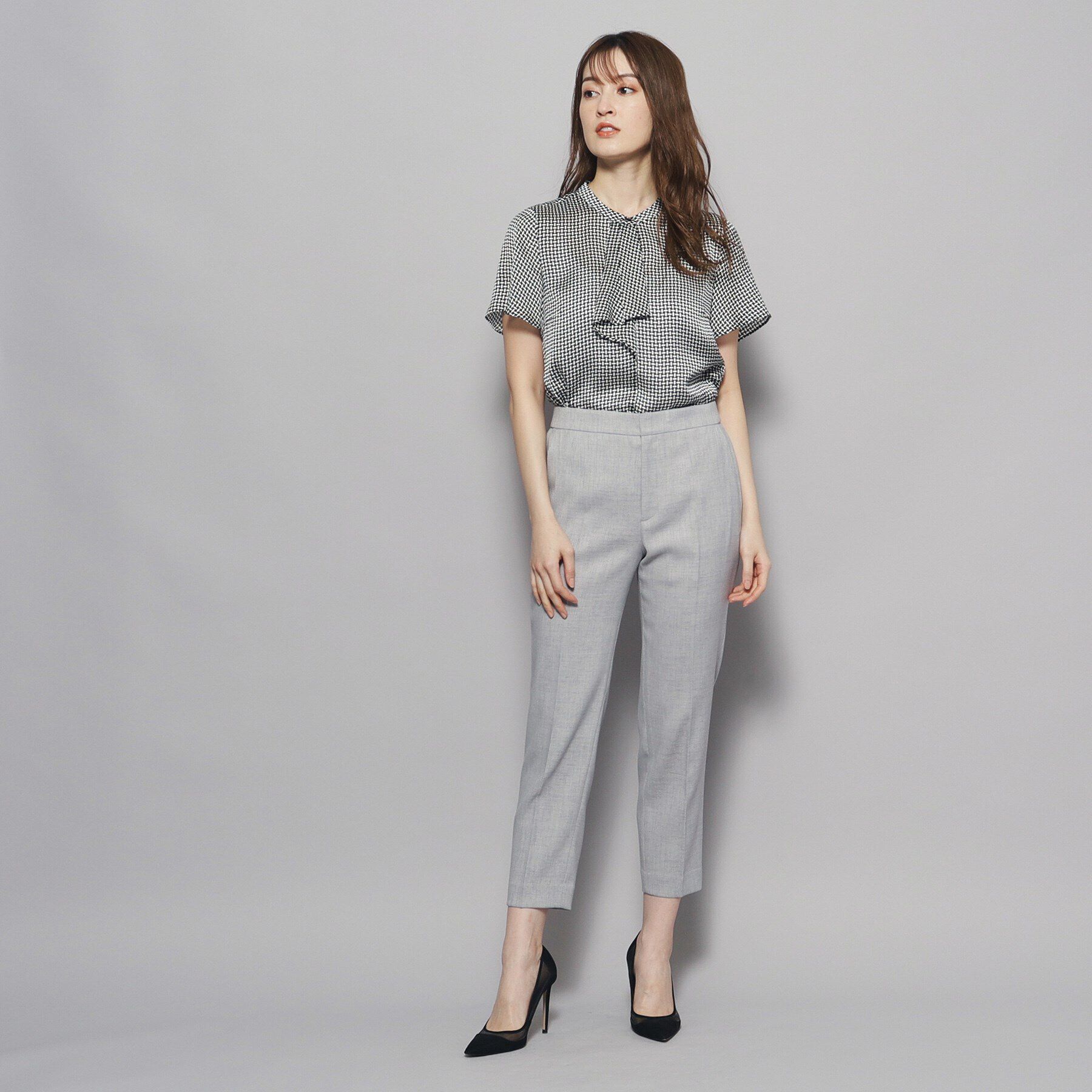 COUP DE CHANCE「【洗える／一枚着／ジャケットイン／通勤／幾何柄】女性らしいフリルデザインブラウス」|シャツ・ブラウス|