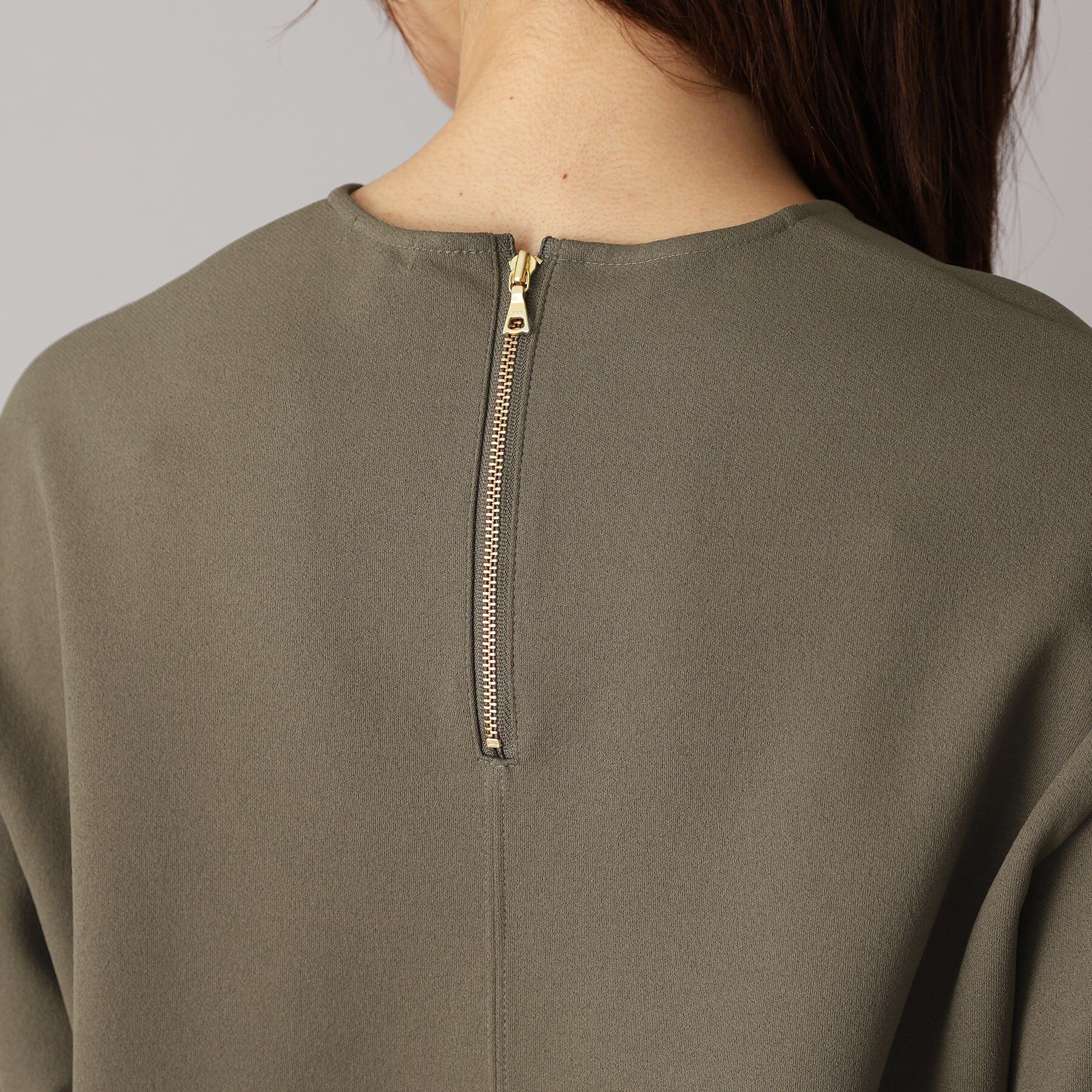 DRESSTERIOR「【洗える/イージーケア】Vネックジョーゼットプルオーバー」|Tシャツ・カットソー|