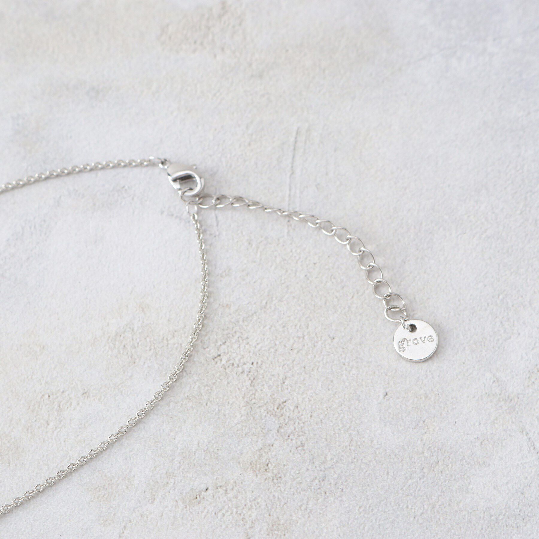 grove「クロスメタルパール調ショートネックレス【入卒対応可】」|ネックレス|