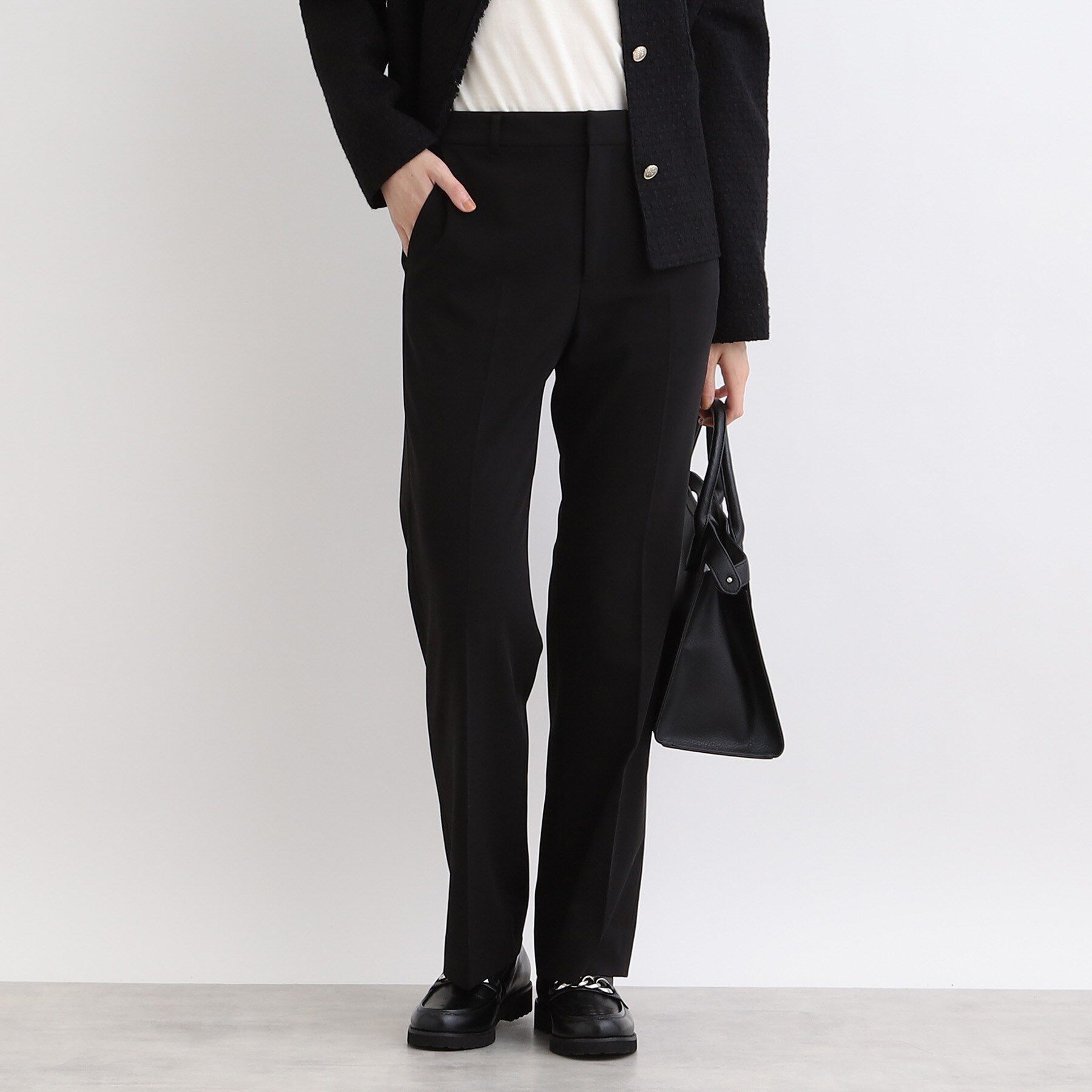 INDIVI「【洗える/日本製】ストレッチタックテーパードパンツ」|その他|