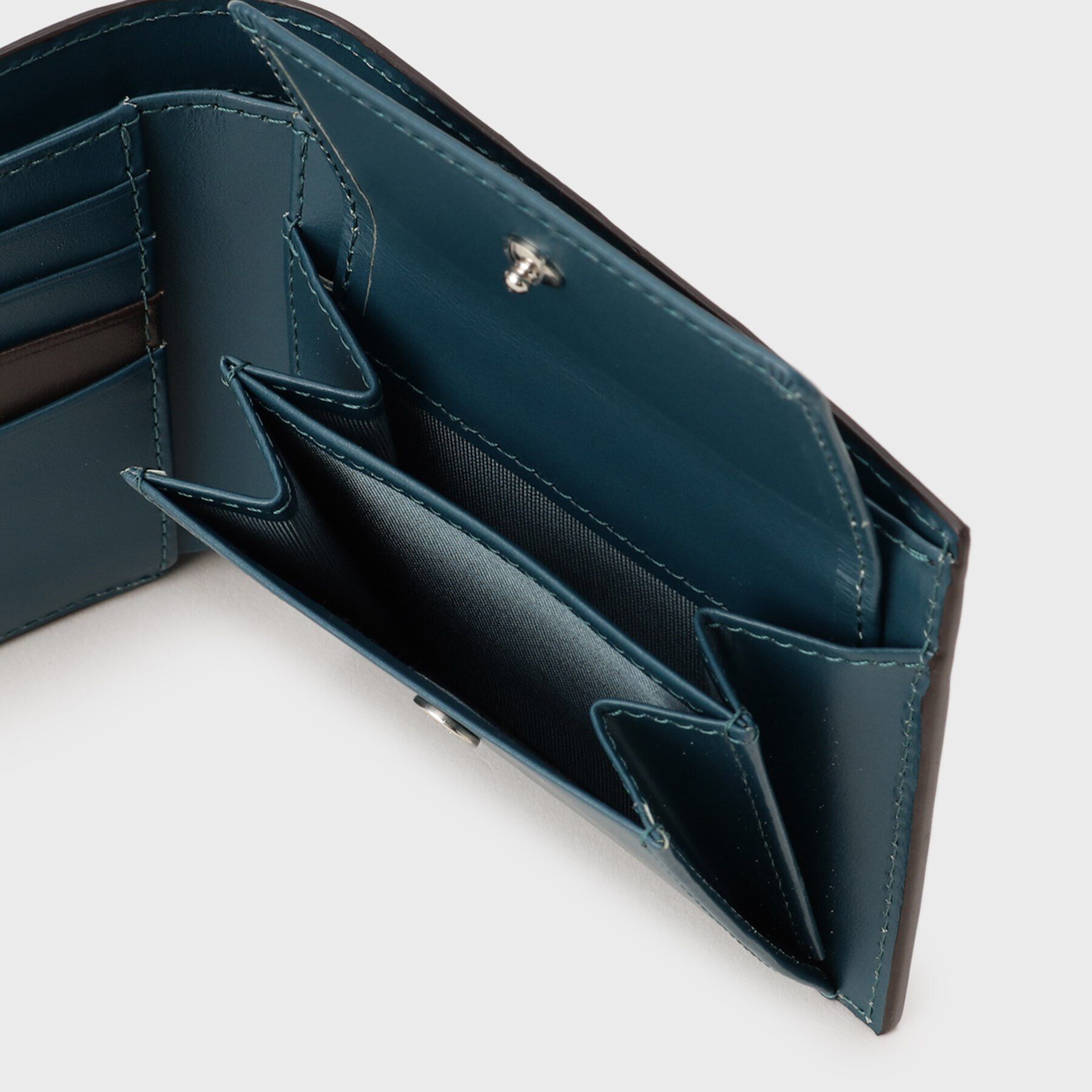 TAKEO KIKUCHI「【NEW レザーリップルシリーズ】バイフォールド ウォレット」|財布|