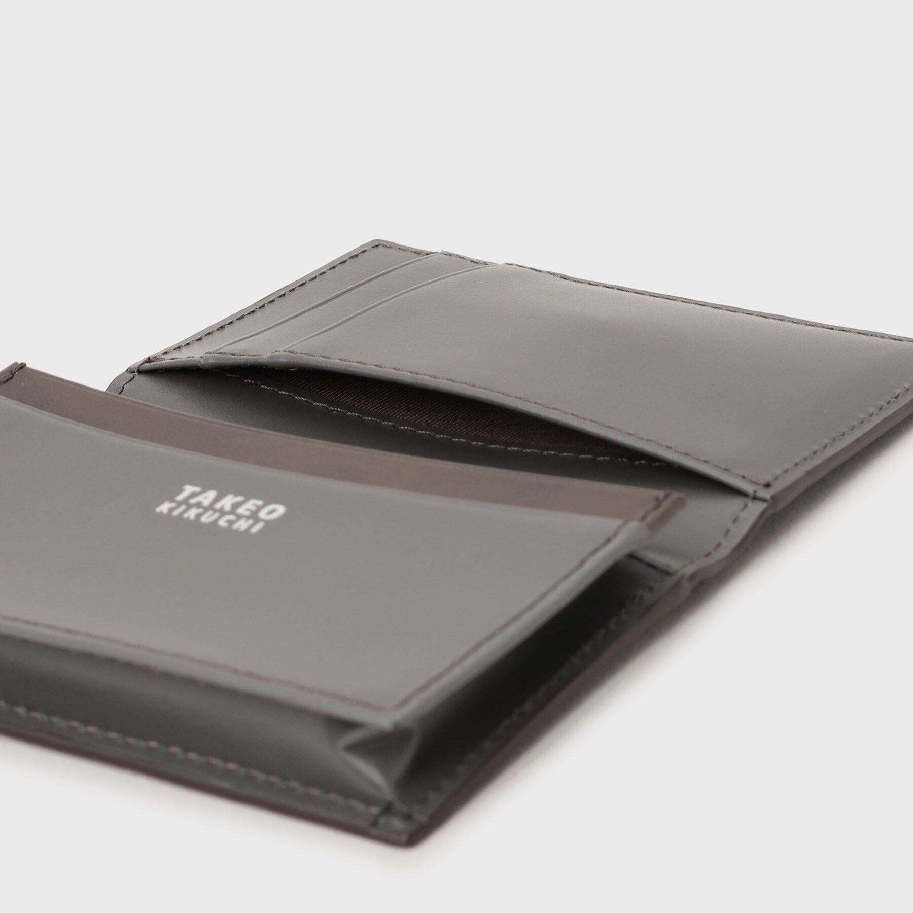 TAKEO KIKUCHI「【NEW レザーリップルシリーズ】名刺入れ」|名刺入れ・カードケース|
