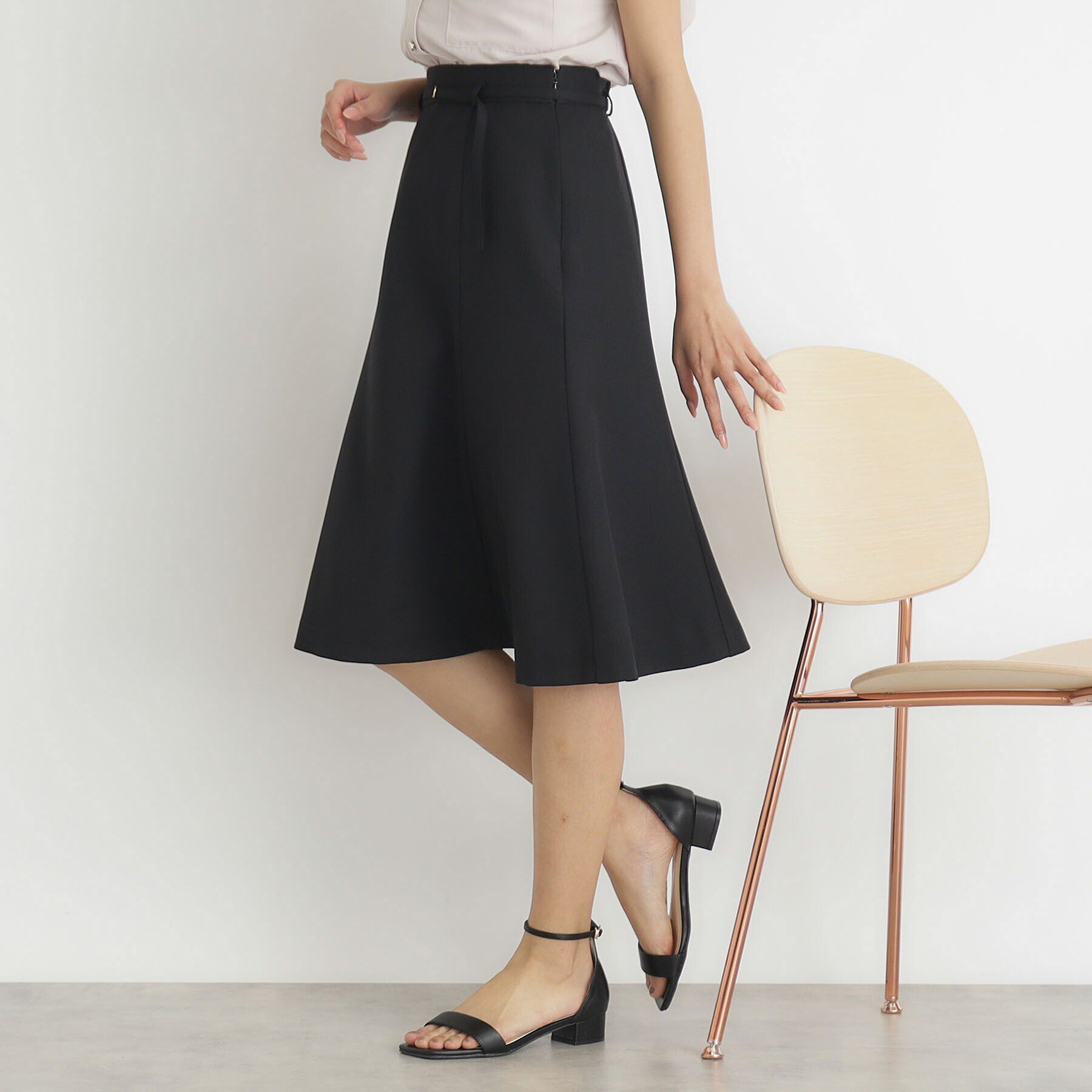 index「ストレッチベルテッドマーメイドスカート【防シワ/洗濯機洗い可】」|スカート|ブラック(019)