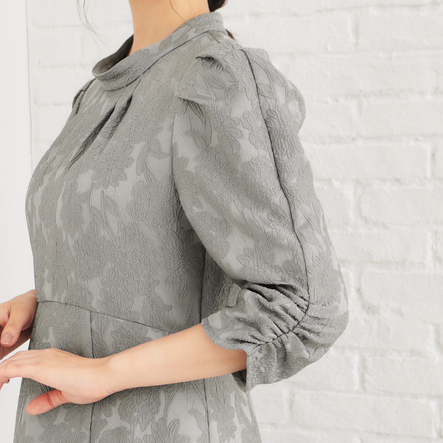 index「ハイネックジャカードフレアワンピース【洗濯機洗い可】」|ワンピース|