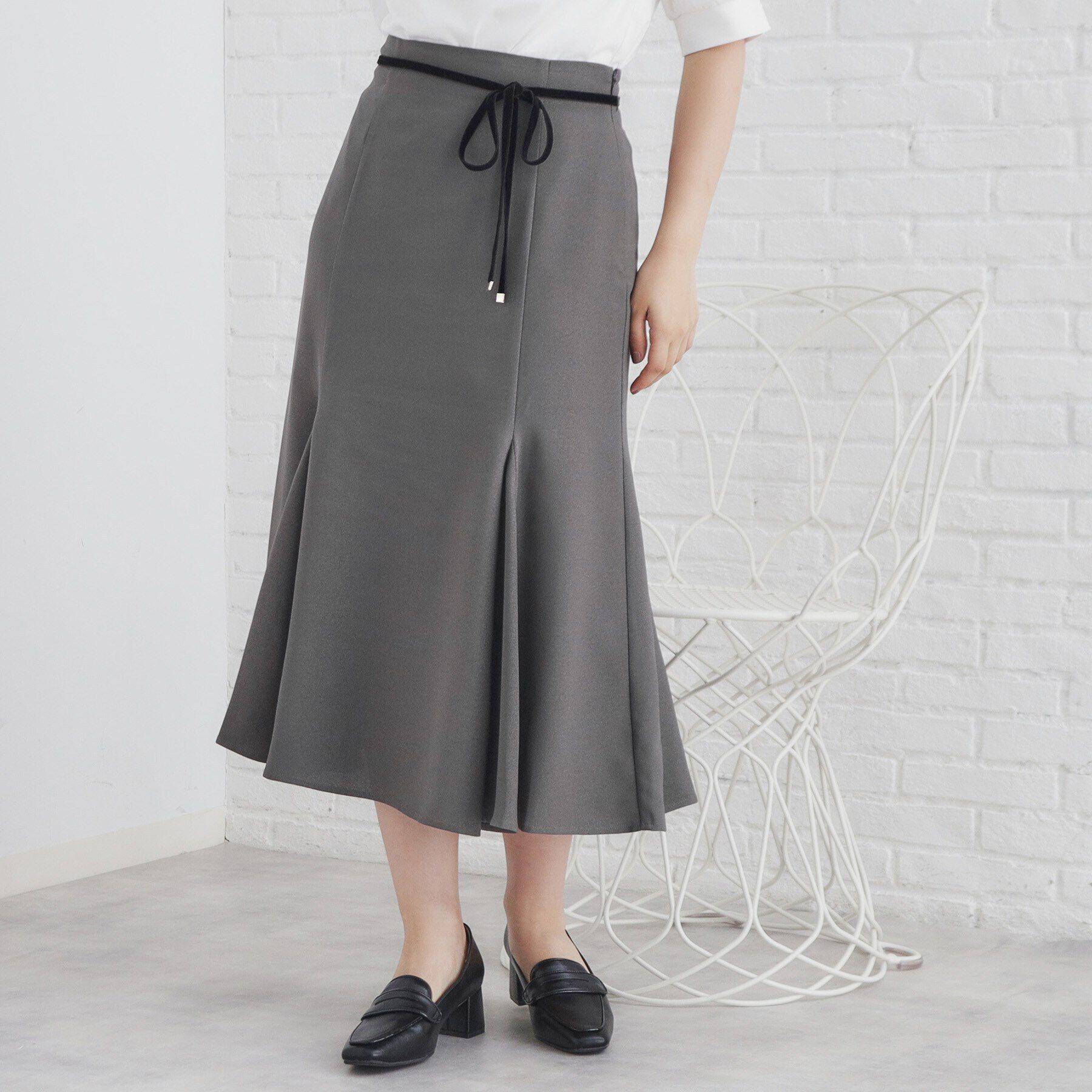 index「ランダムドットフレアスカート【洗濯機洗い可/イージーアイロン】」|スカート|チャコールグレー(0