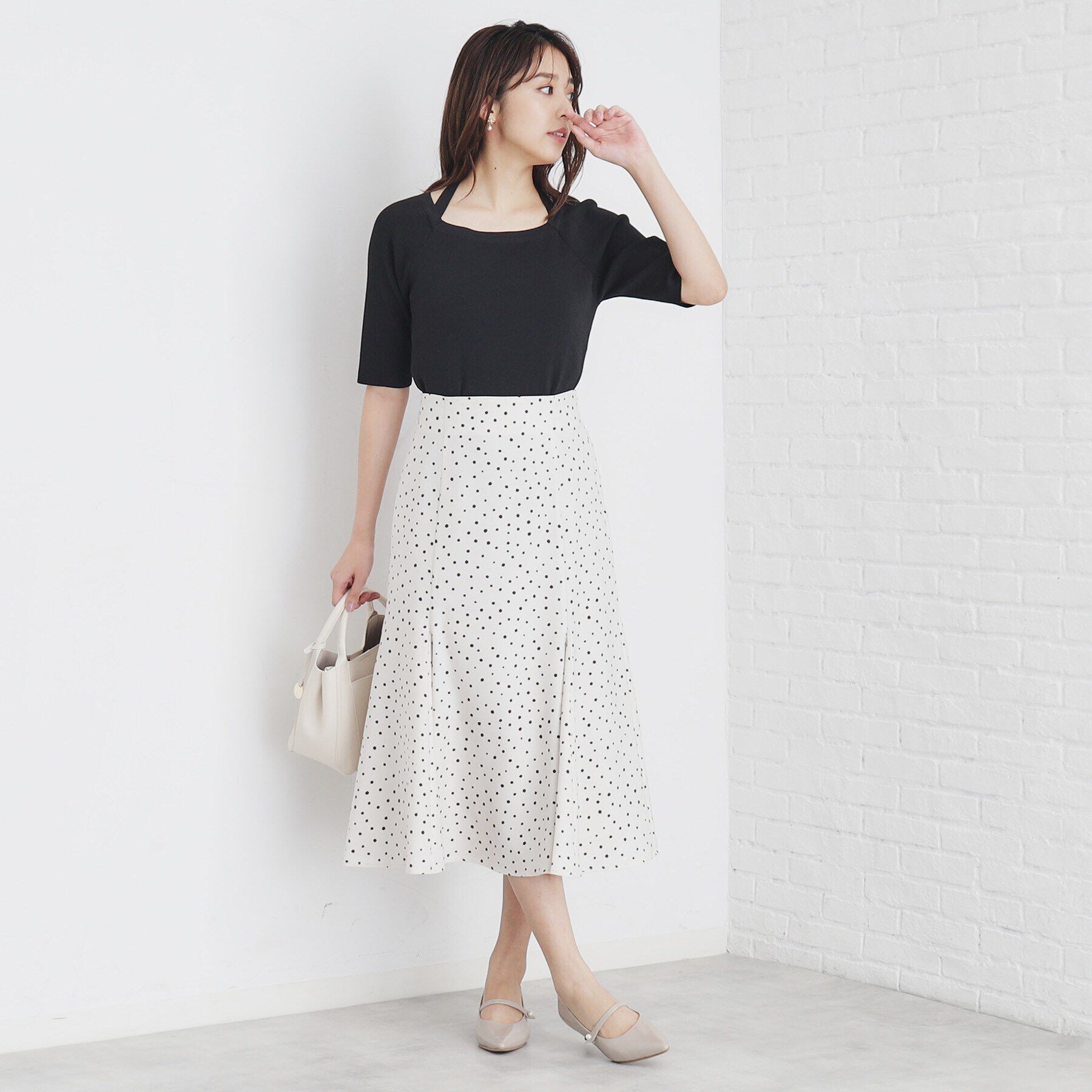 index「ランダムドットフレアスカート【洗濯機洗い可/イージーアイロン】」|スカート|