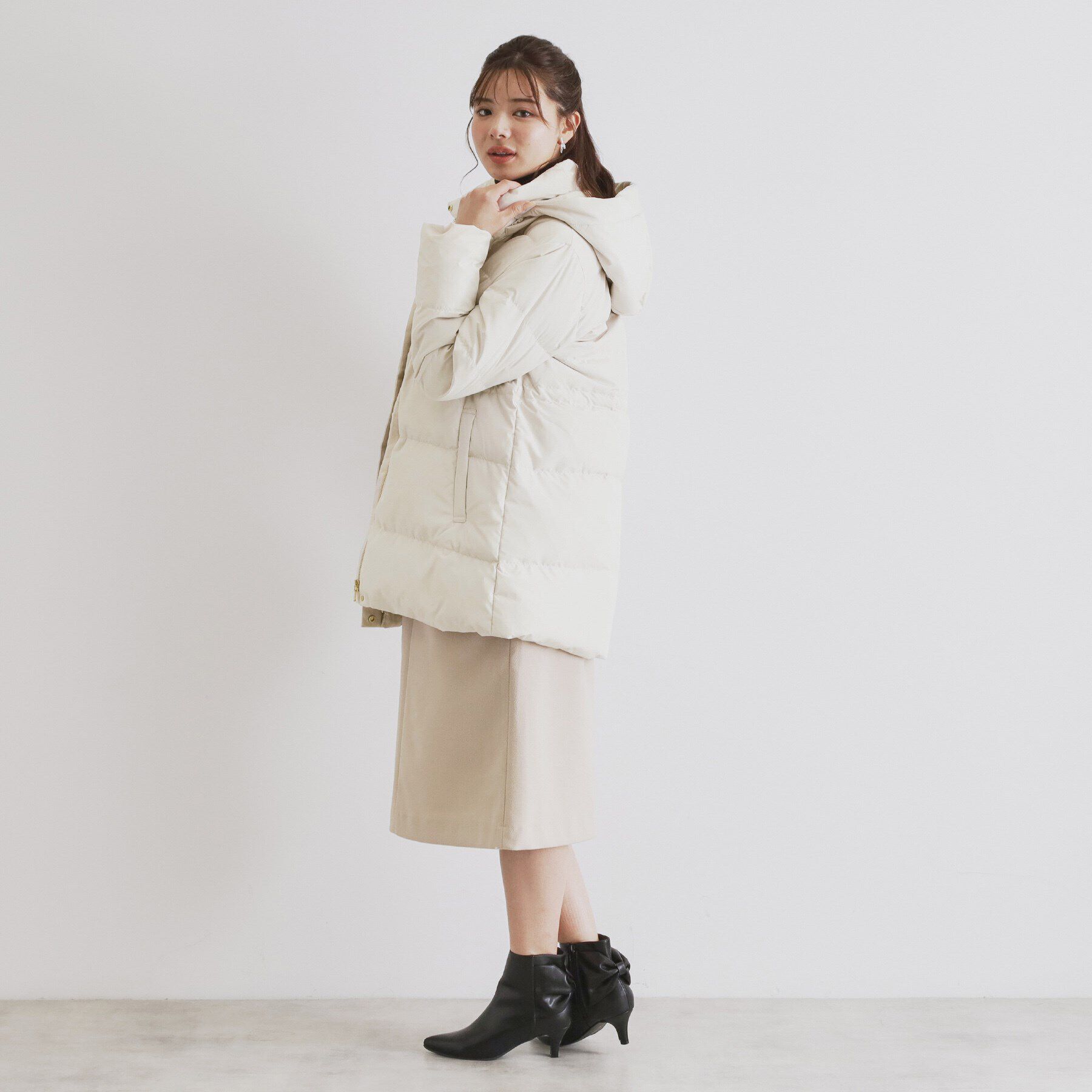 index「《XS-LLsize》河田ダウン ドロストミドルコート【洗濯機洗い可/撥水/静電気防止裏地】」|ダウン|