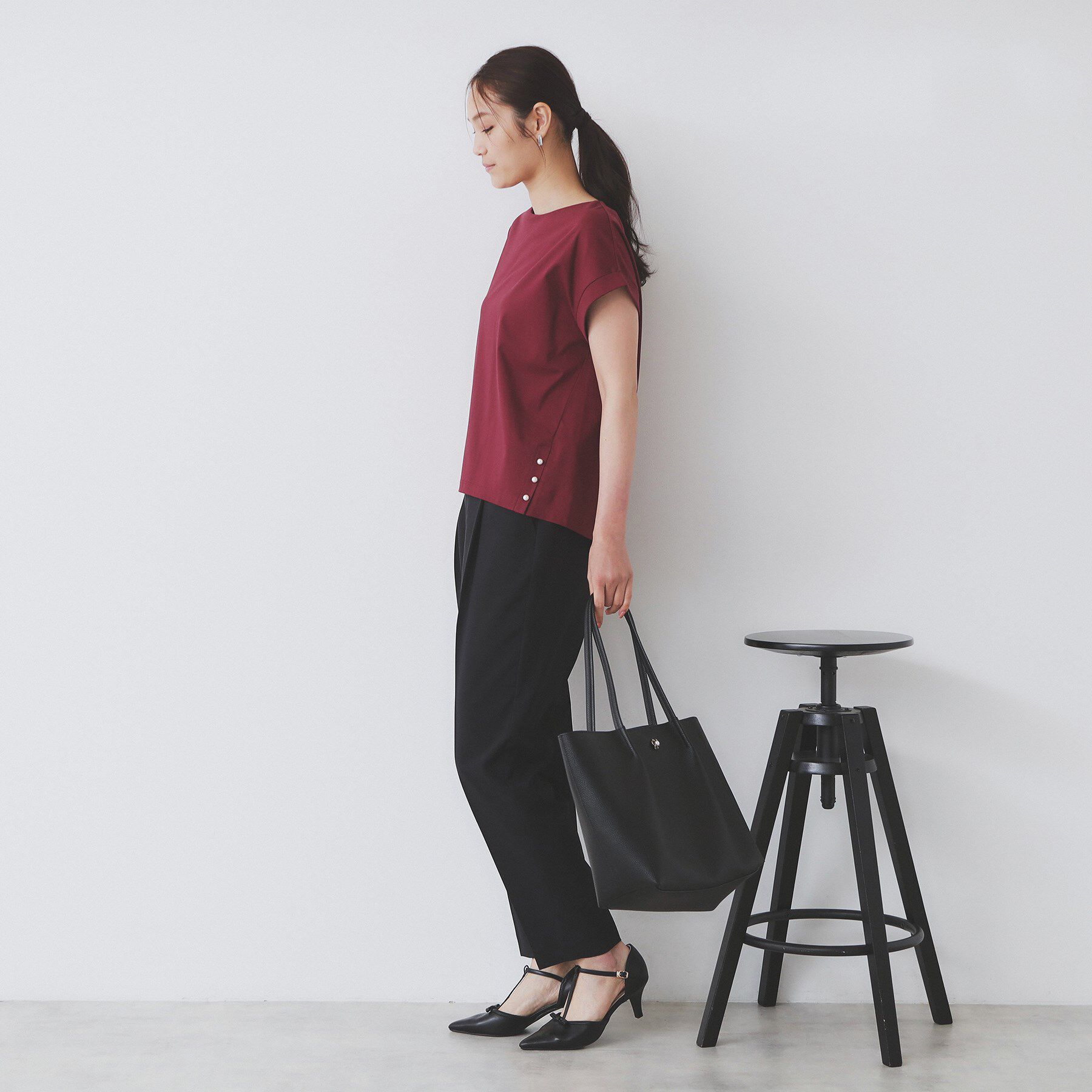 index「《S-3Lサイズ》サイドパール調ボタンボクシートップス【洗濯機洗い可/UVケア/接触冷感】」|Tシャツ・カットソー|