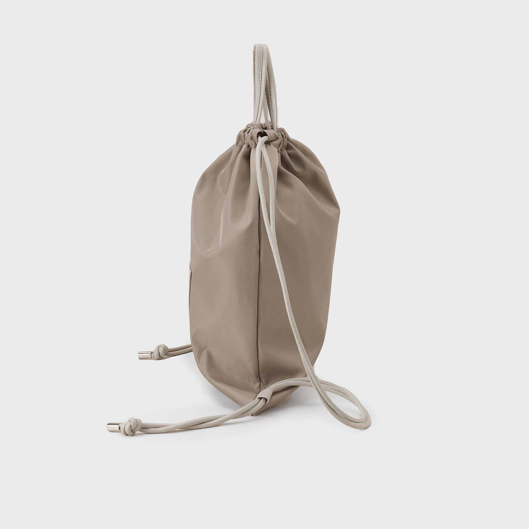 OPAQUE.CLIP「【A4サイズ対応】フロントポケットデザインナップザック」|リュック|