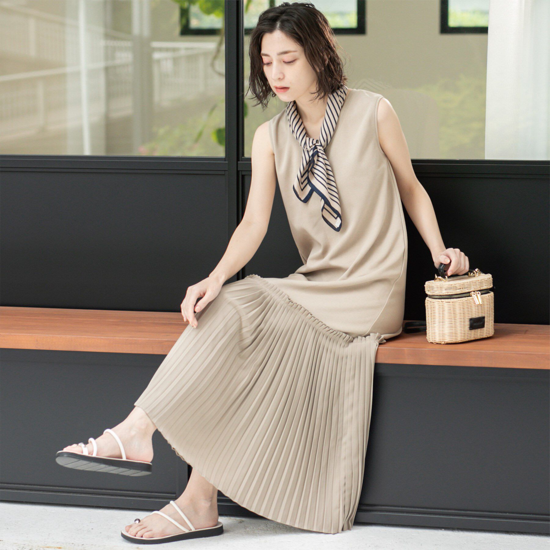 OPAQUE.CLIP「プリーツ切替ノースリーブワンピース【洗濯機洗い可】」|ワンピース|