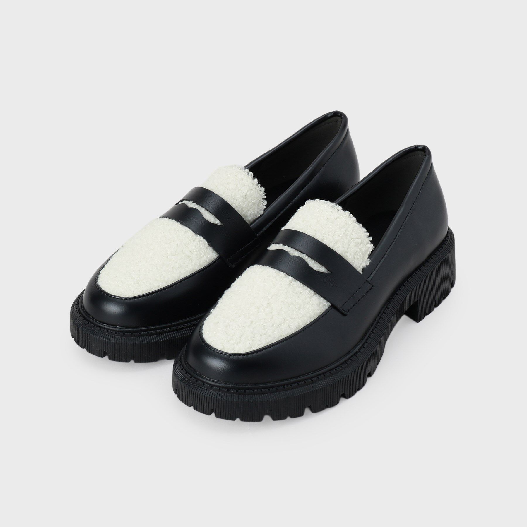 OPAQUE.CLIP「ボリュームソールコインローファーシューズ」|パンプス|