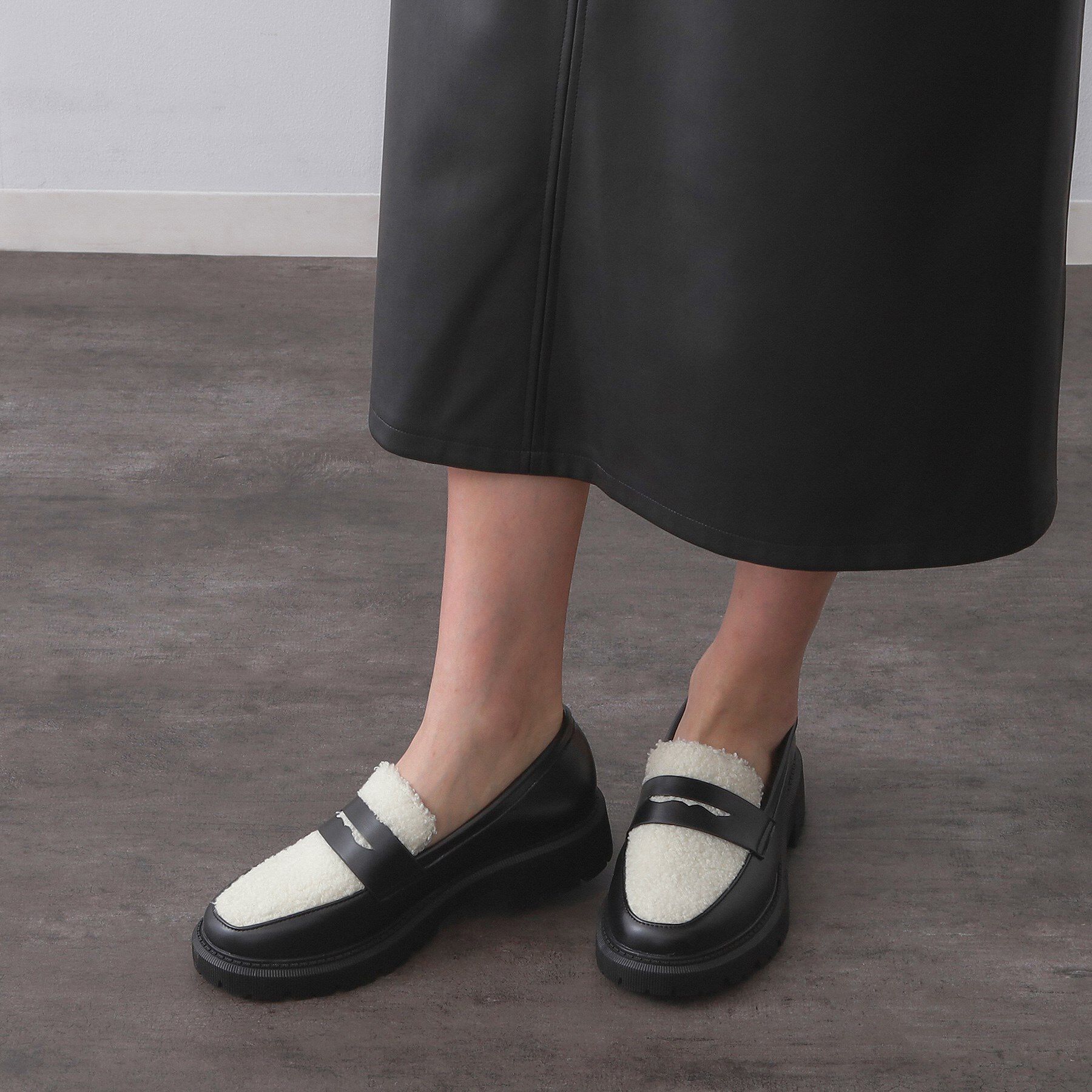 OPAQUE.CLIP「ボリュームソールコインローファーシューズ」|パンプス|