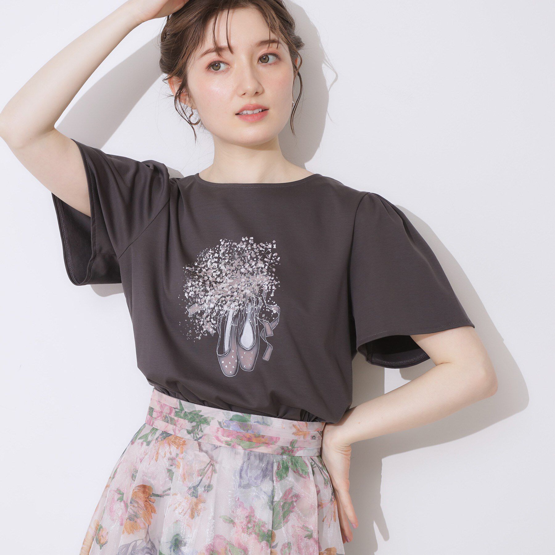 Couture broach「【接触冷感・UVカット】トゥシューズプリントTシャツ」|Tシャツ・カットソー|