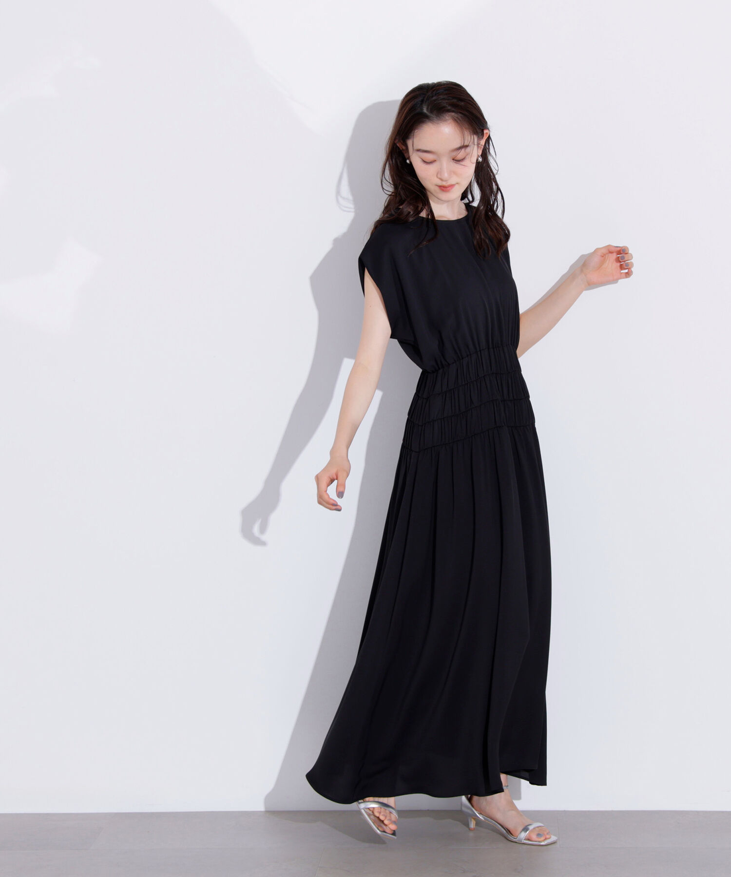  「ギャザーデザインワンピース」|ワンピース|