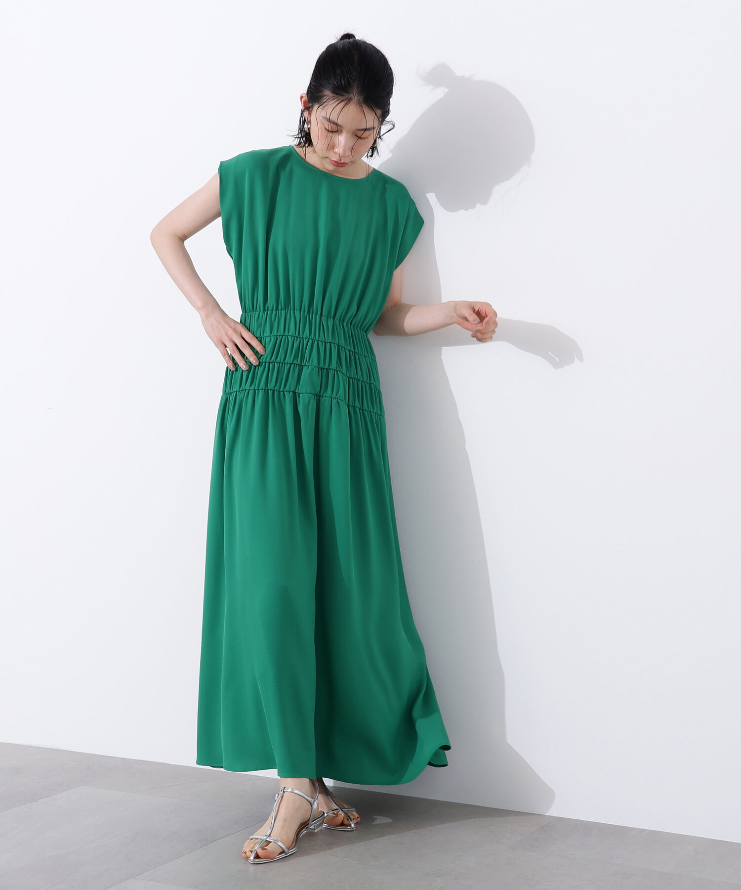  「ギャザーデザインワンピース」|ワンピース|