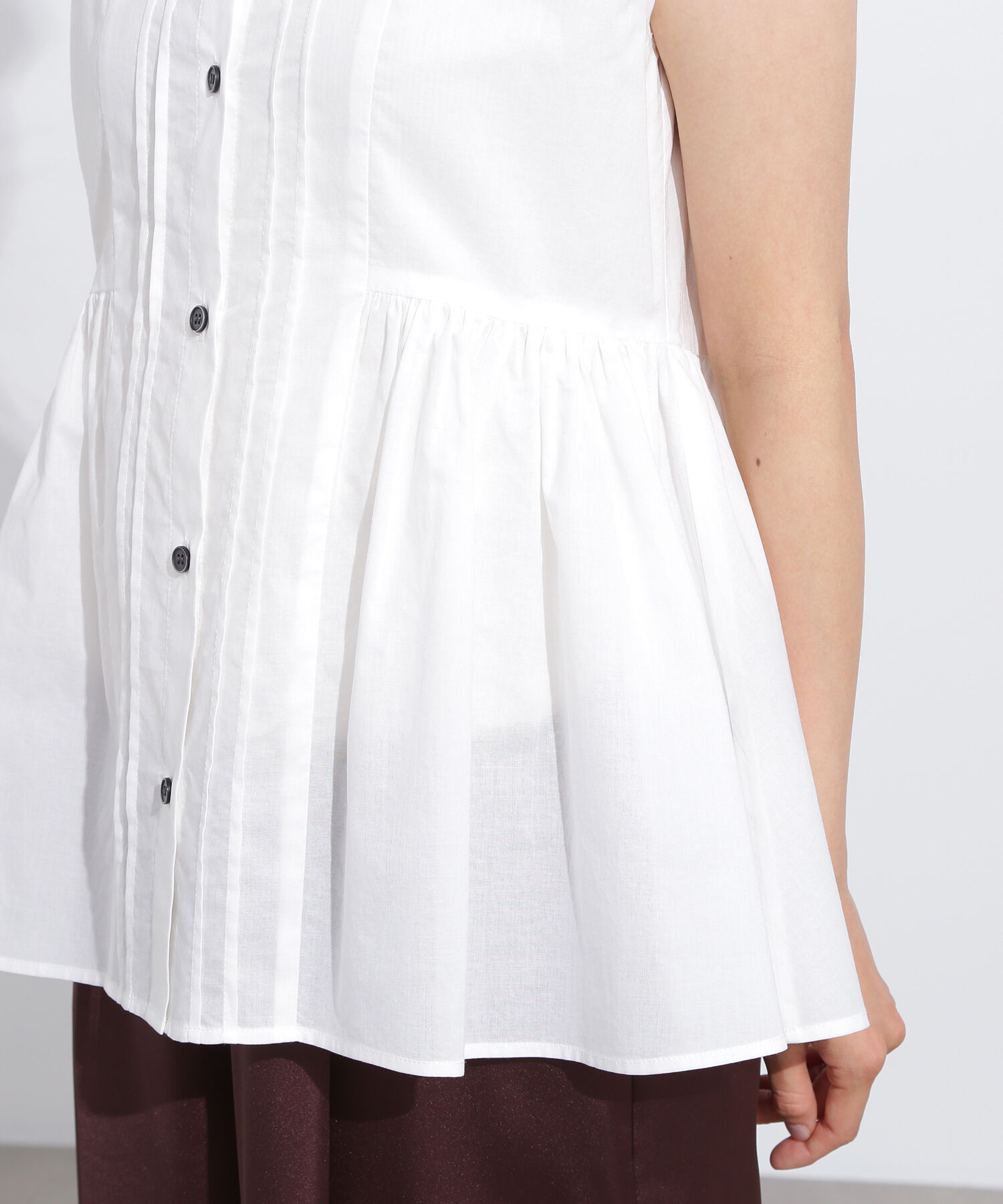  「ピンタックノースリーブブラウス」|シャツ・ブラウス|