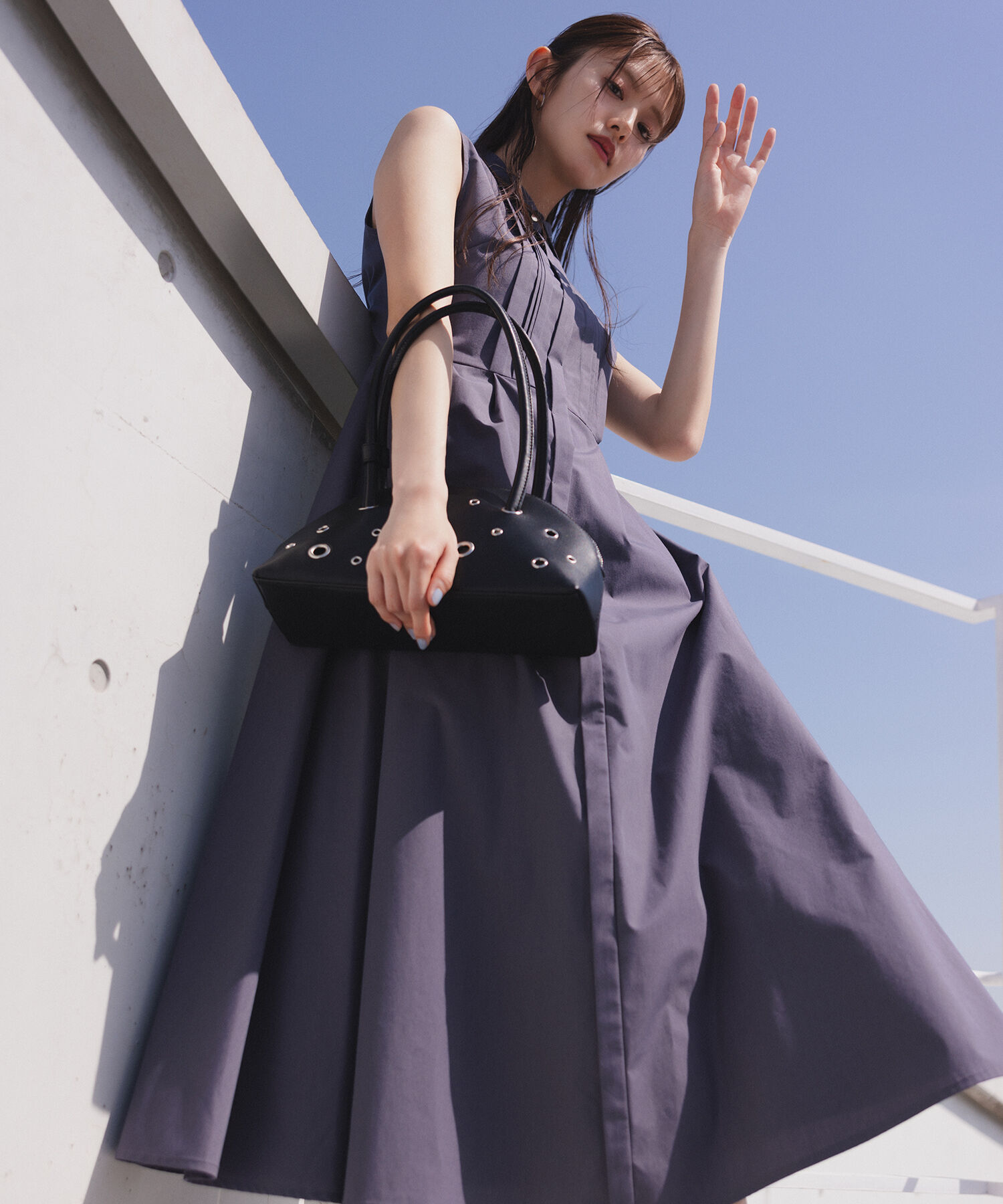  「ピンタックシャツワンピース」|ワンピース|チャコール1