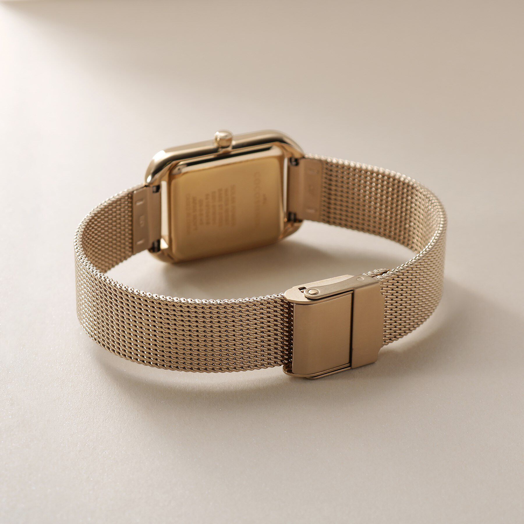 COCOSHNIK「RGスクエアメッシュベルト ウォッチ（ゴールド）」|腕時計|