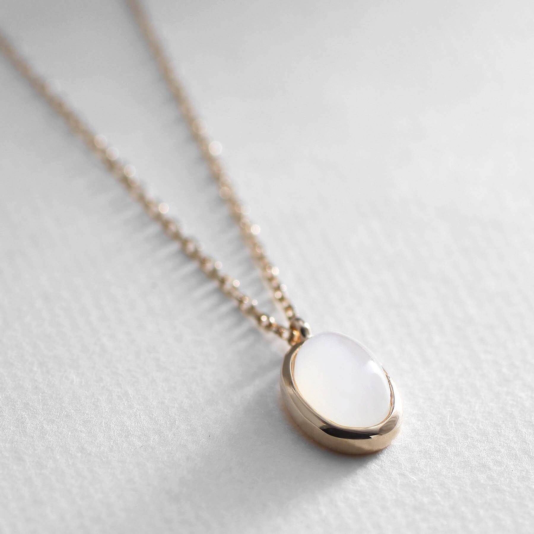 COCOSHNIK「【WEB限定】K10ムーンストーン ネックレス」|ネックレス|