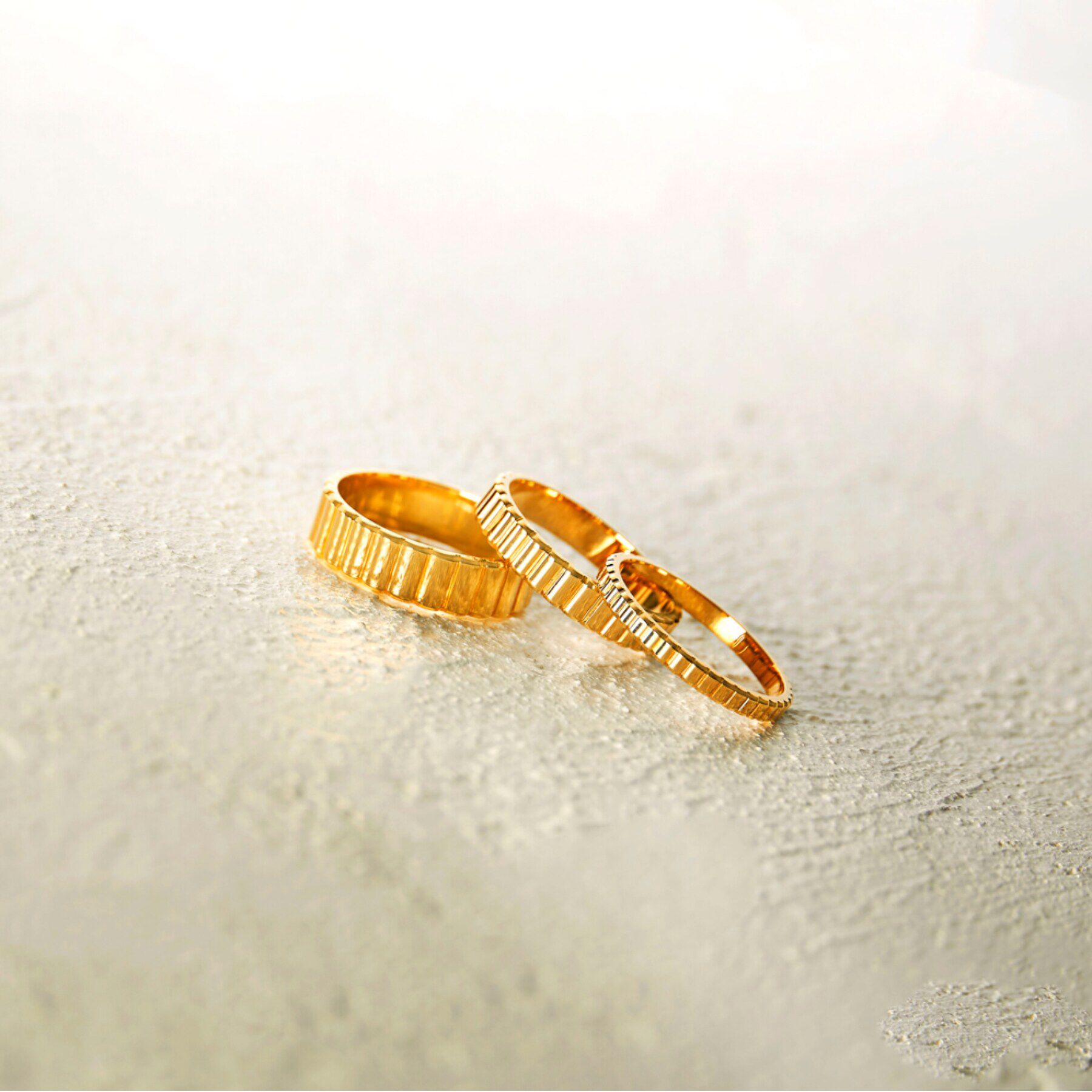 COCOSHNIK「K10ガドルーンカット リング細」|リング|