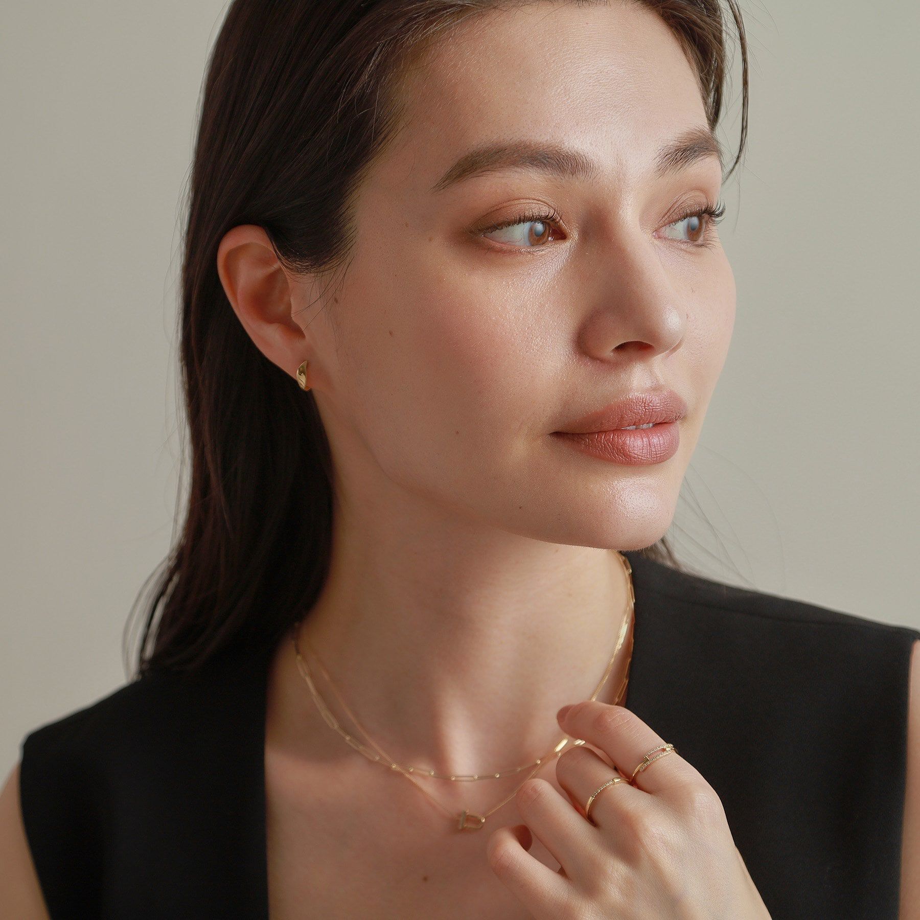 COCOSHNIK「K10マーキス捻り中折れ フープピアス」|ピアス|