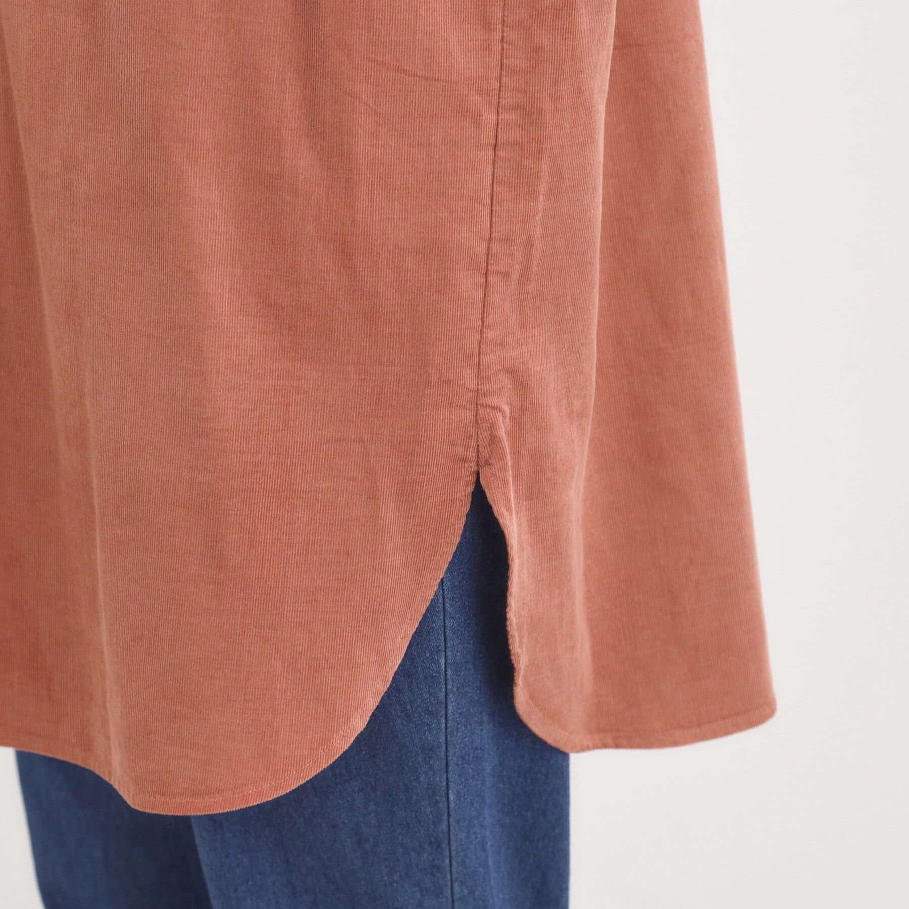 SHOO･LA･RUE「【洗濯機可/S-LL】すっきり見えにこだわった コーデュロイチュニックワンピース」|チュニック|