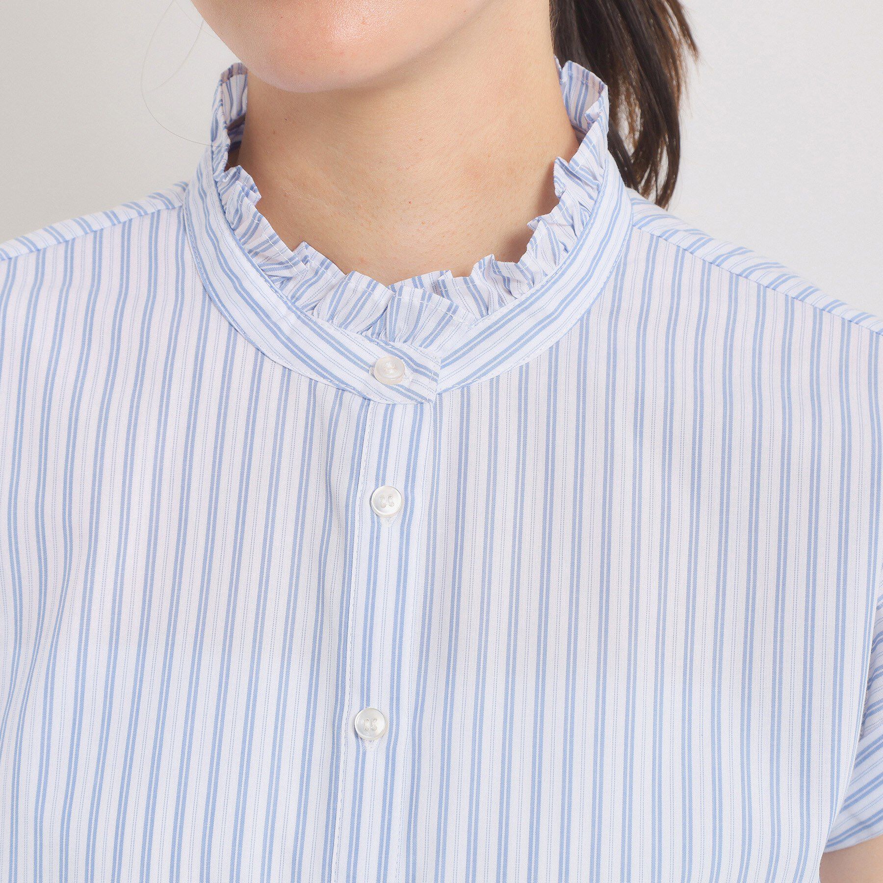 ITS&rsquo;DEMO「【手洗い可】スタンドフリルストライプブラウス」|シャツ・ブラウス|