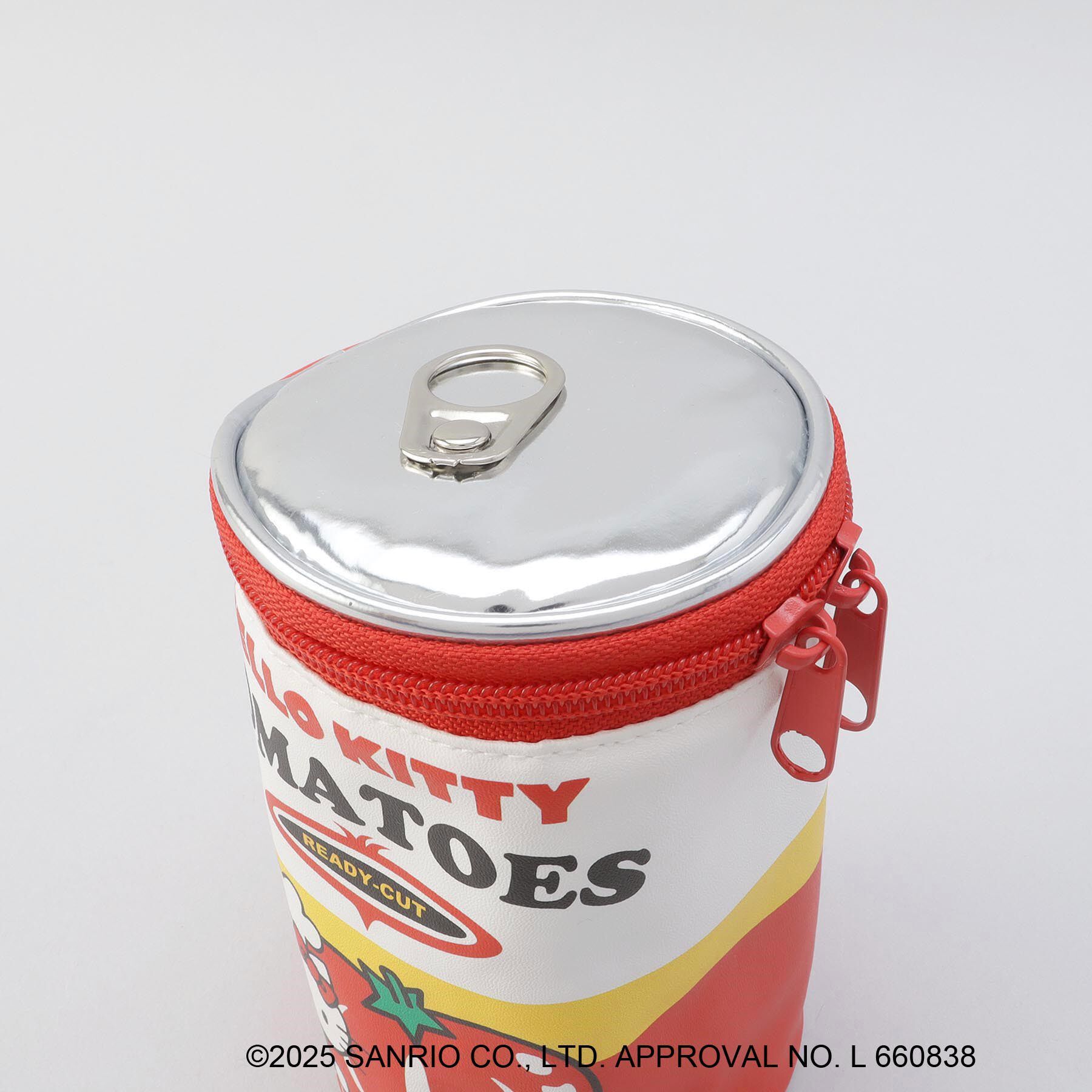 212 KITCHEN STORE「トマト缶ポーチ ＜HELLO KITTY ハローキティ＞」|その他|