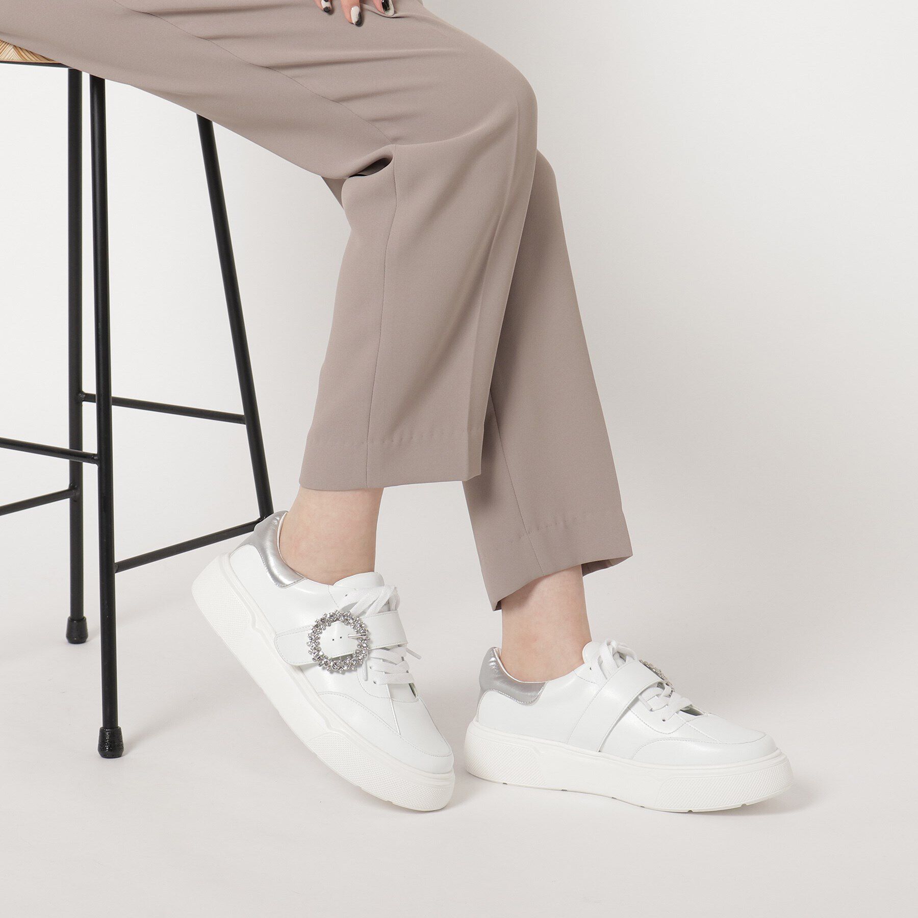 ESPERANZA「ビジューバックルスニーカー」|スニーカー|