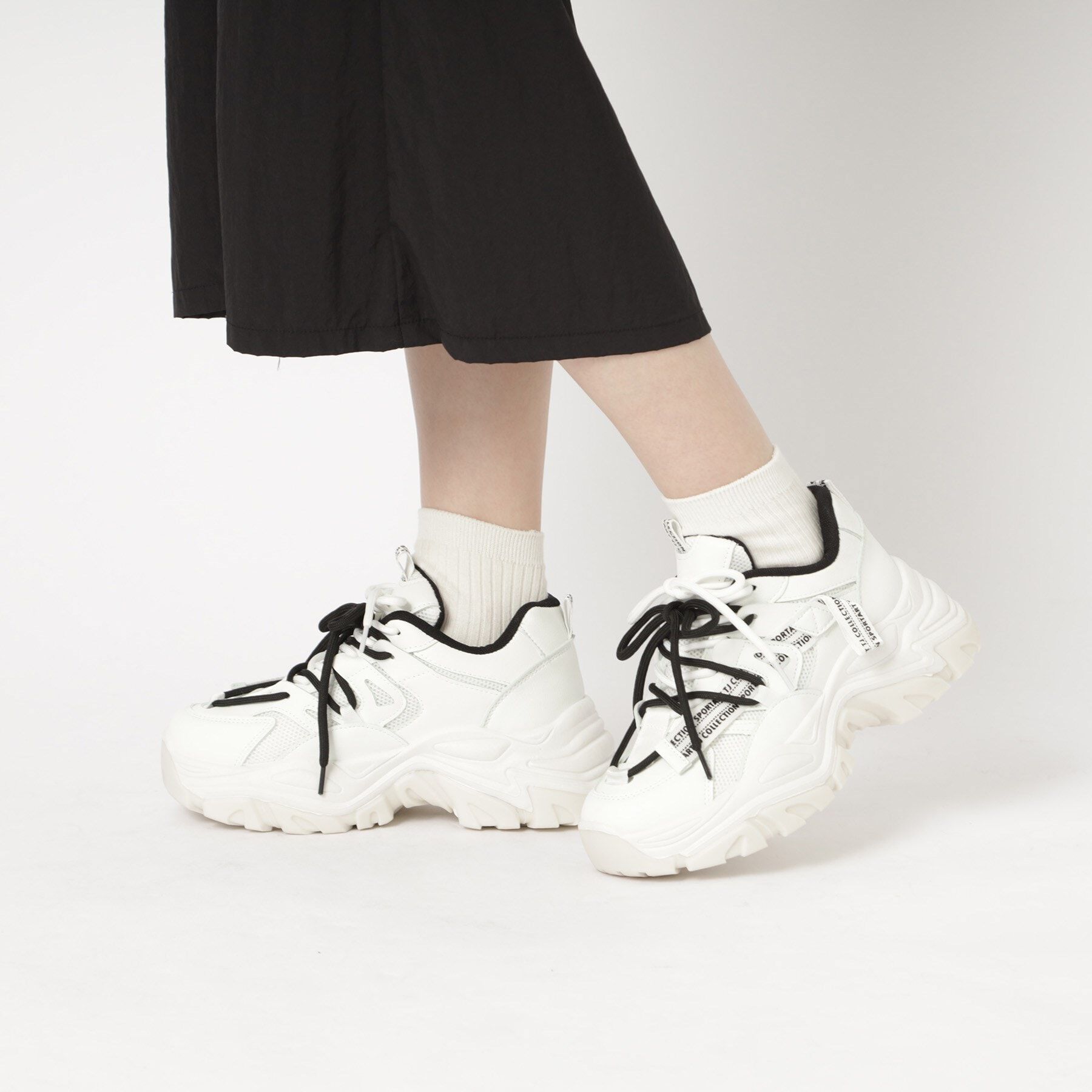 csT&P「厚底ロゴ柄ダッドスニーカー」|スニーカー|